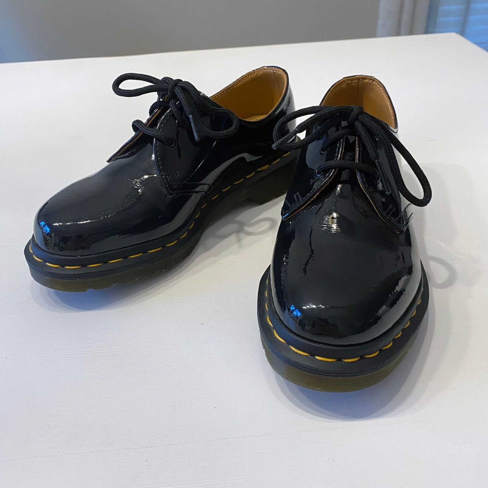Dr. Martens Dr. Martens Black Leather Shoes Style 1461 US Sz 5 EU Sz 36 Size US 5 / IT 35 - 1 Thumbnail
