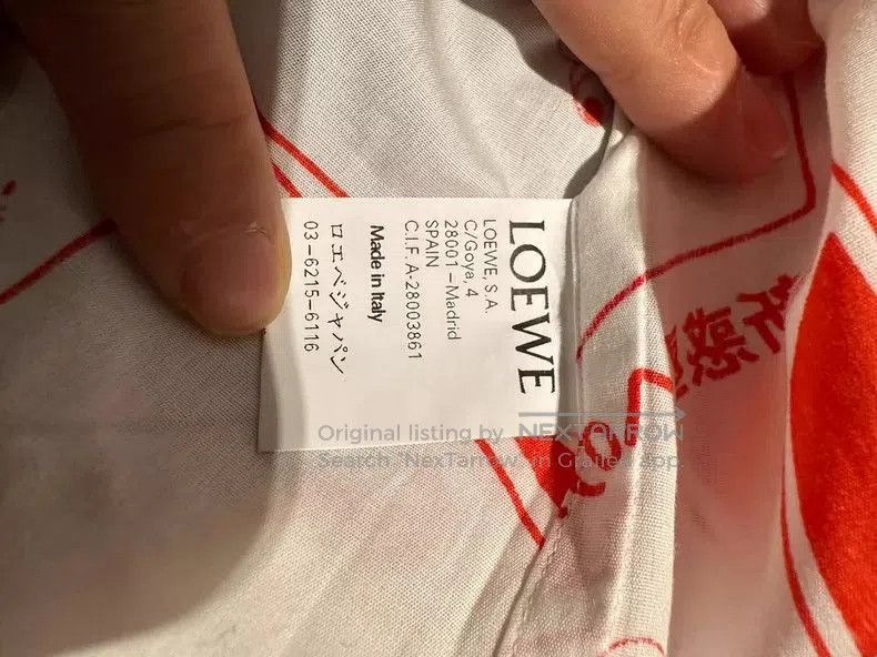 Loewe Loewe Men's Graphic Print Button. Size US M / EU 48-50 / 2 - 6 Thumbnail