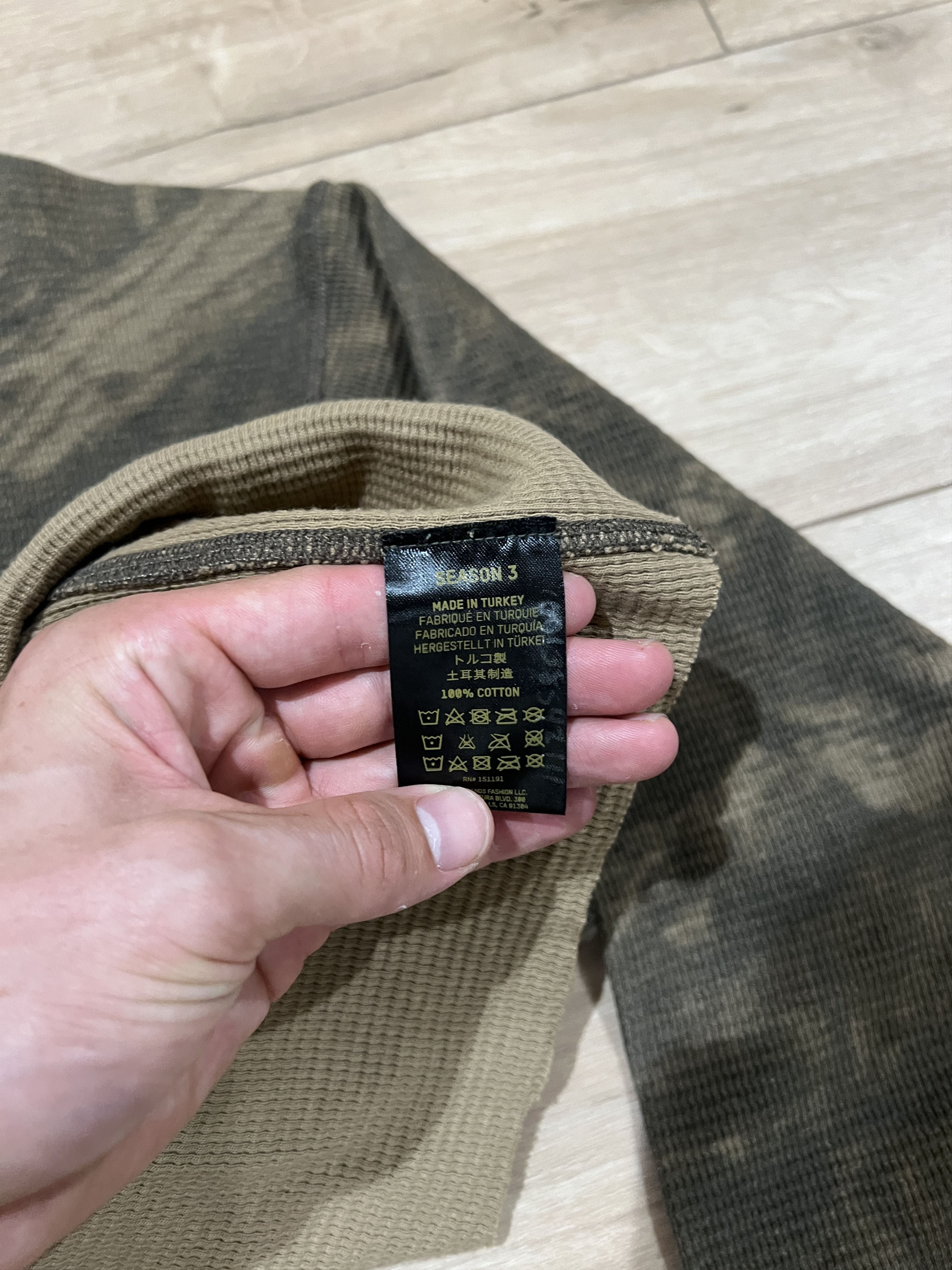 Yeezy Yeezy Season 3 Brown Camouflage Thermal LS Tee Raw Hem Size US L / EU 52-54 / 3 - 4 Thumbnail