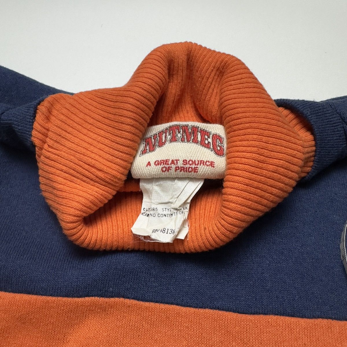 Vintage Vintage Turtleneck Illinois 90's Sweatshirt Size US XL / EU 56 / 4 - 5 Thumbnail