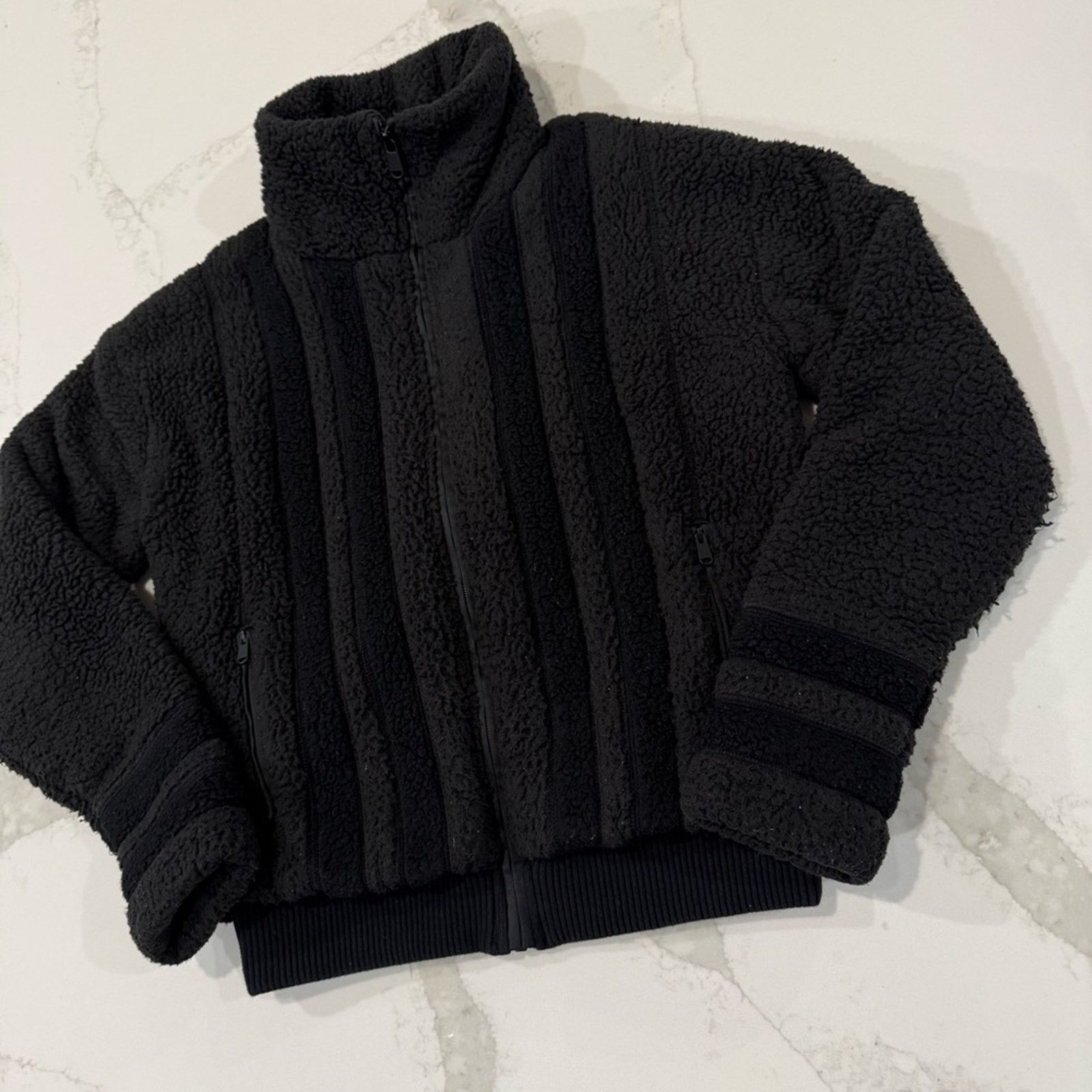 Athleta Athleta Willow Fleece Sherpa Bomber Jacket Women’s XS Black Size XS / US 0-2 / IT 36-38 - 8 Thumbnail