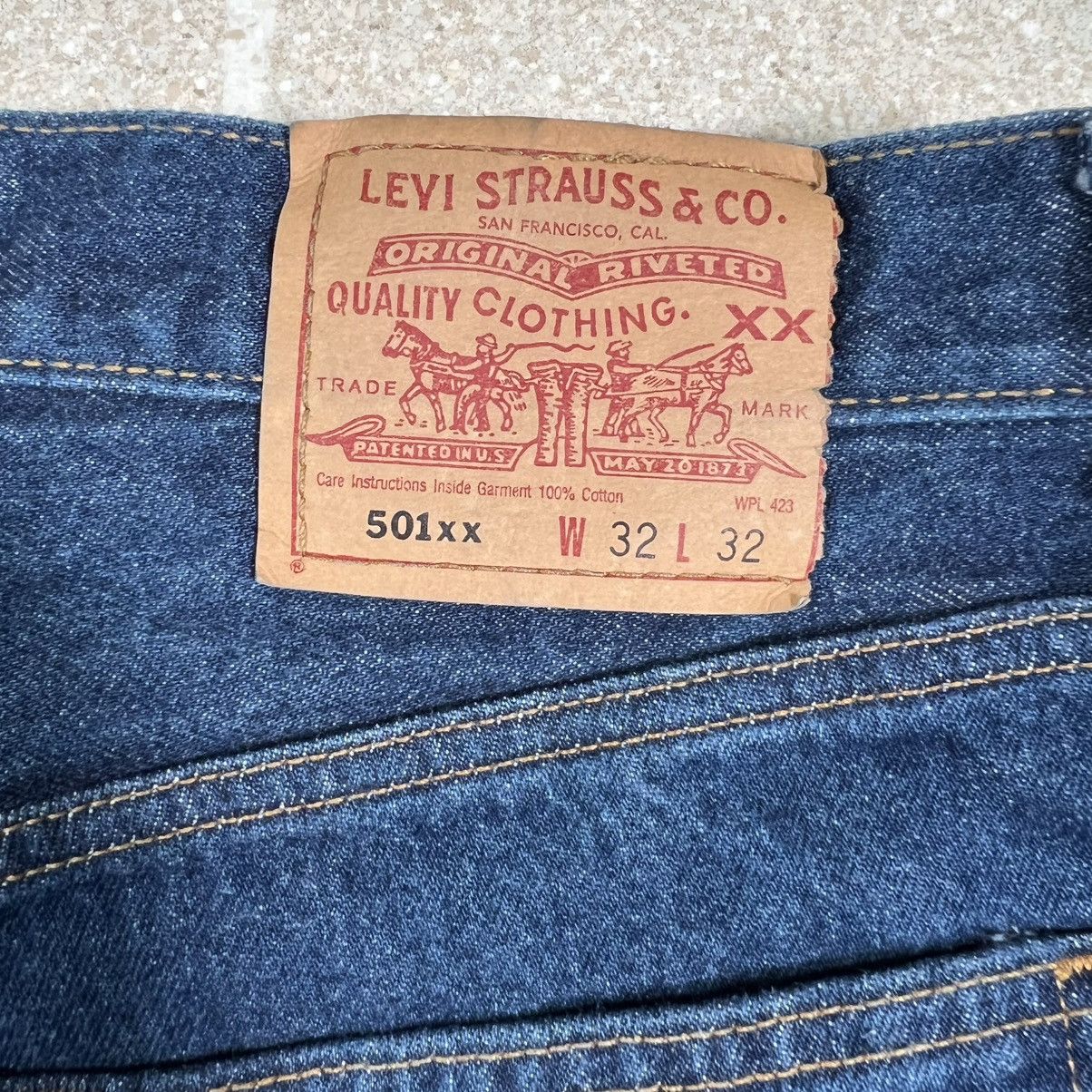 Levi's Vtg 90s Levi’s 501XX Button Fly Jeans Made in Mexico 29x28 Size US 29 - 4 Thumbnail