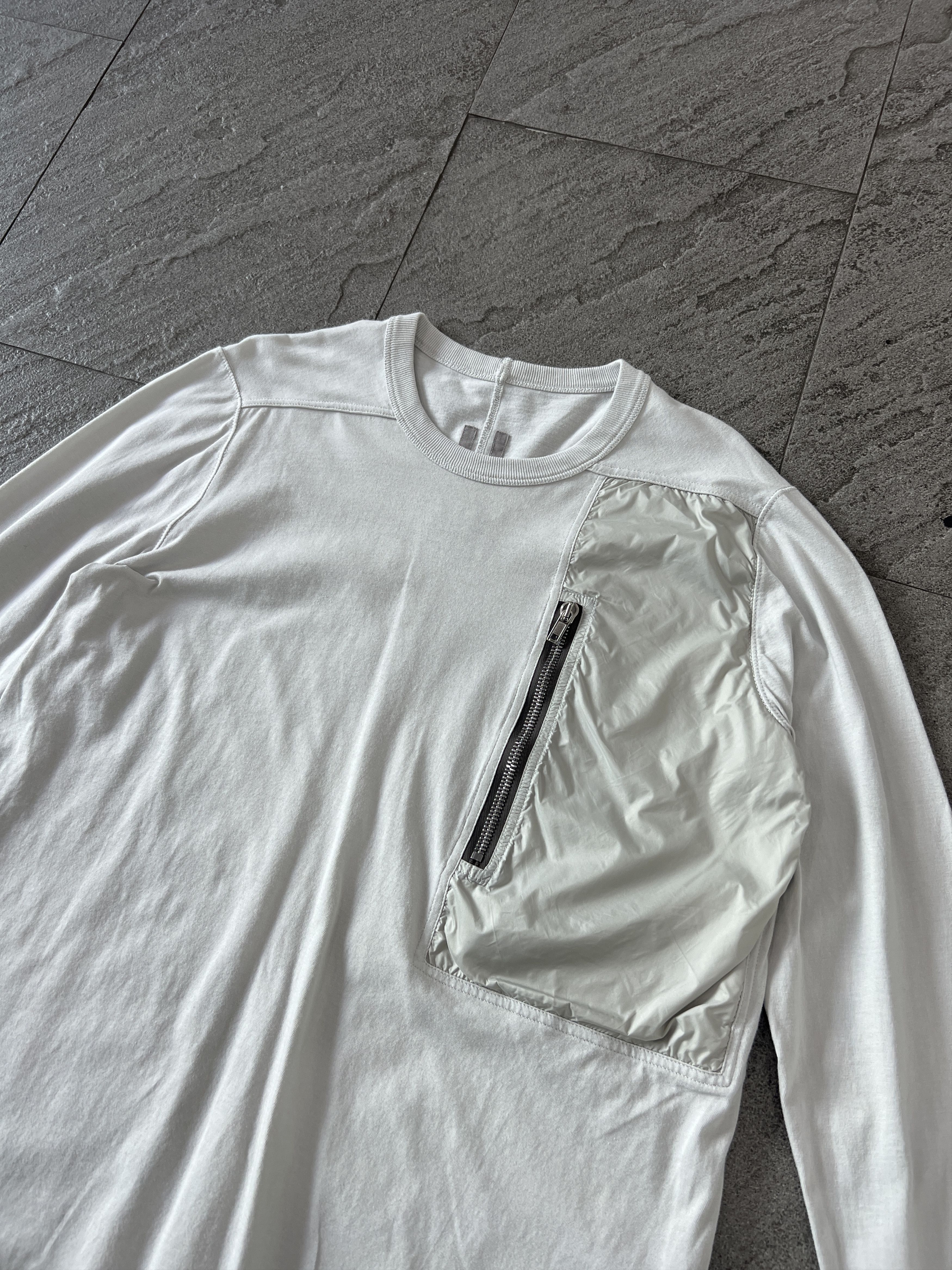 Rick Owens Rick Owens Zip Pocket LS Tee Milk White Medium Size US M / EU 48-50 / 2 - 3 Thumbnail