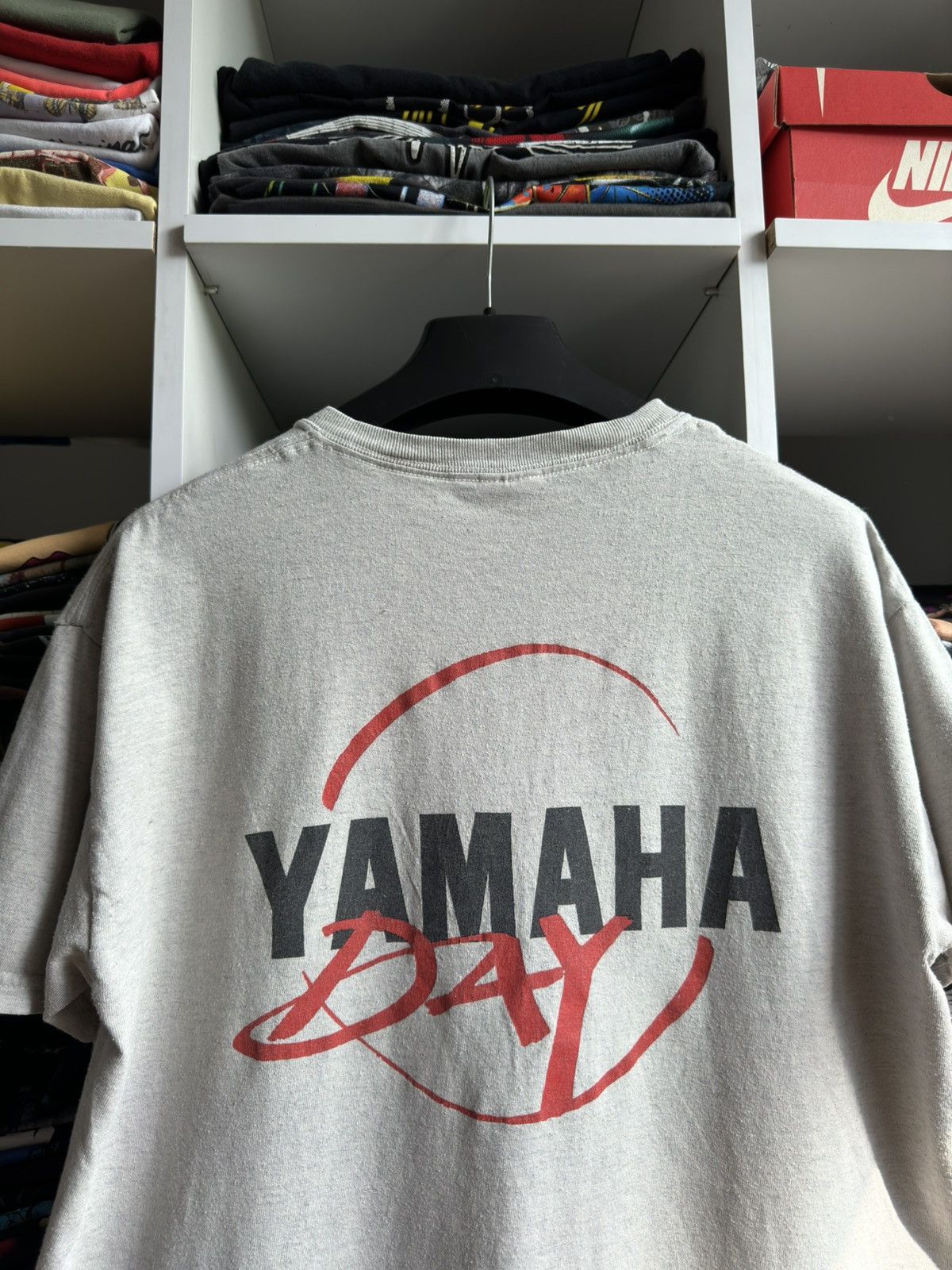 Vintage Vintage 90s Yamaha Day Moto Racing Tee T Shirtt Size US L / EU 52-54 / 3 - 2 Thumbnail