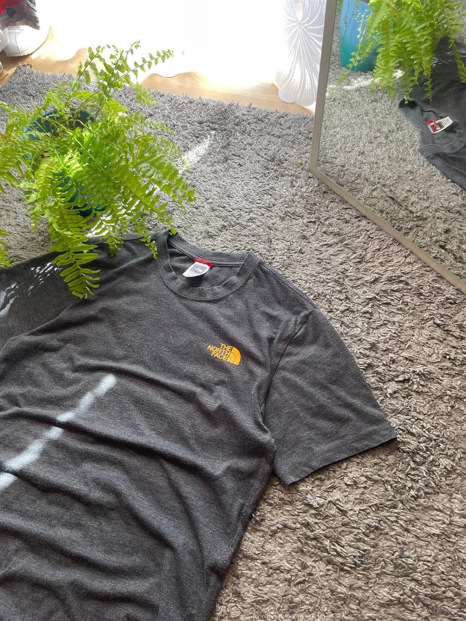 The North Face The North Face T-Shirt Streetwear Outdoor Gorpcore Big Logo Size US S / EU 44-46 / 1 - 13 Thumbnail