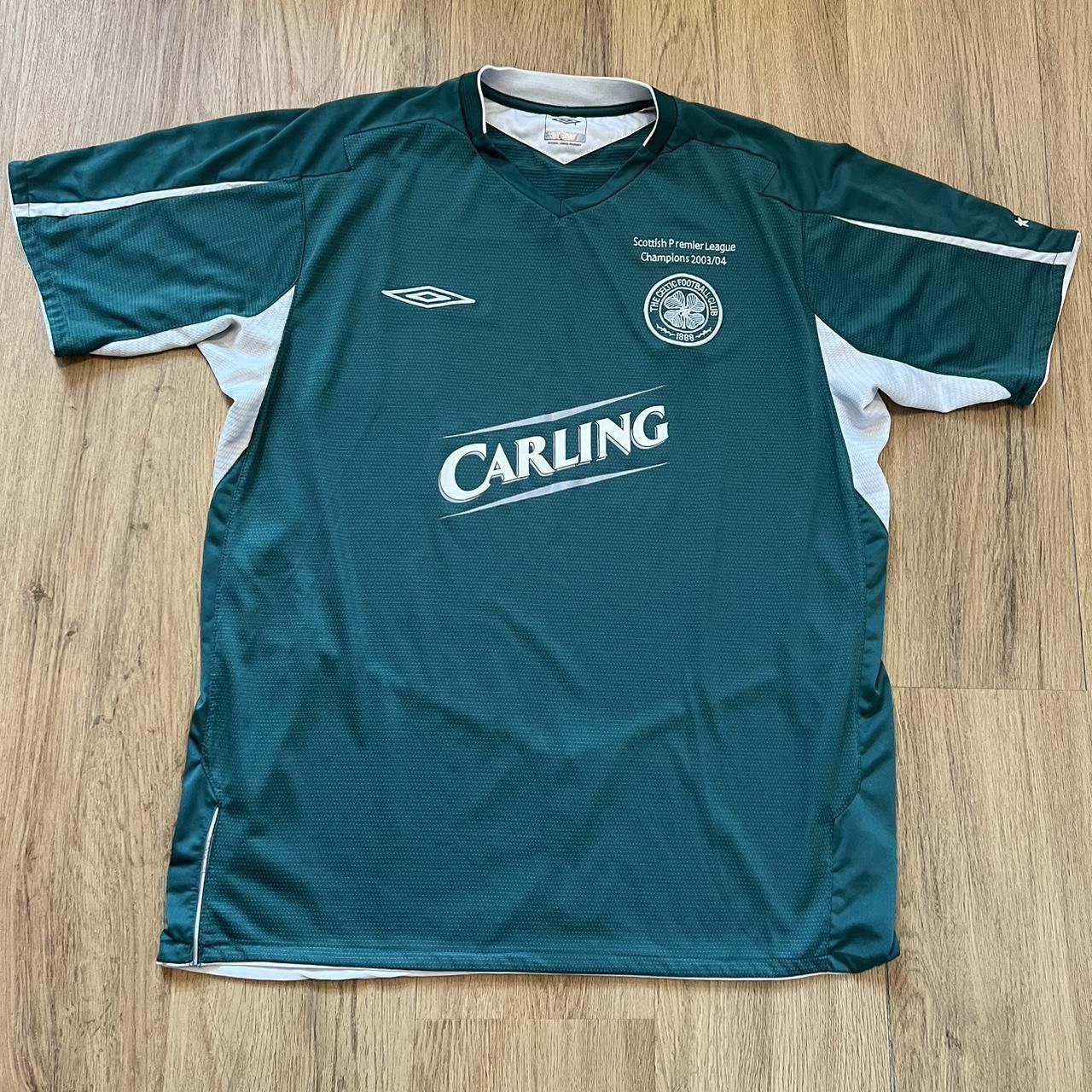 Umbro Celtic Glasgow 2004/05 away shirt by Umbro Size US XL / EU 56 / 4 - 1 Thumbnail