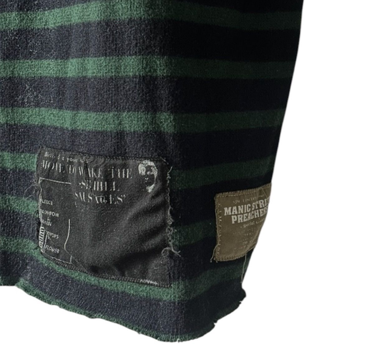 Raf Simons AW2001-2002 “Riot, Riot, Riot” Patched Striped Sweater Size US L / EU 52-54 / 3 - 7 Thumbnail