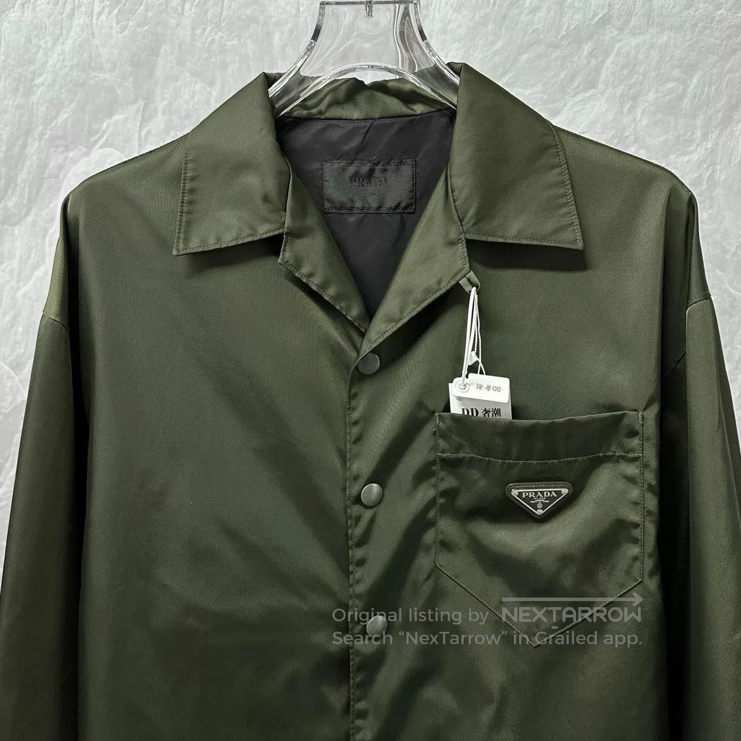 Prada prada triangle logo button-up shirt M size. Size US M / EU 48-50 / 2 - 2 Thumbnail