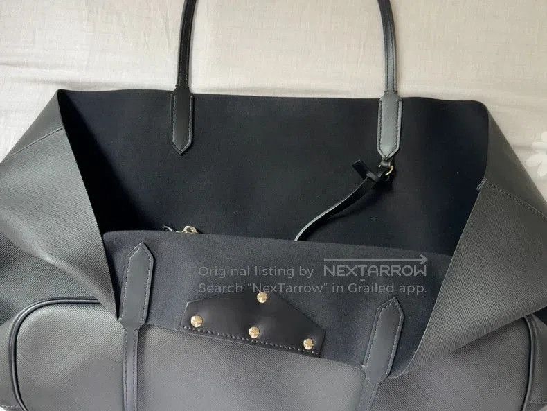 Givenchy Givenchy Deer Large Tote Bag. Size ONE SIZE - 7 Thumbnail