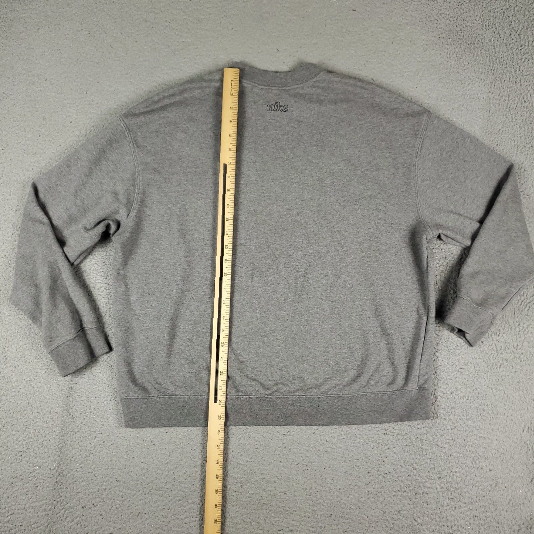 Nike Nike Sweatshirt Women’s Medium Gray Dri-Fit Swoosh Pullover Crew Neck Long Sleeve Logo Knit All Seasons Activewear Size L / US 10 / IT 46 - 6 Thumbnail