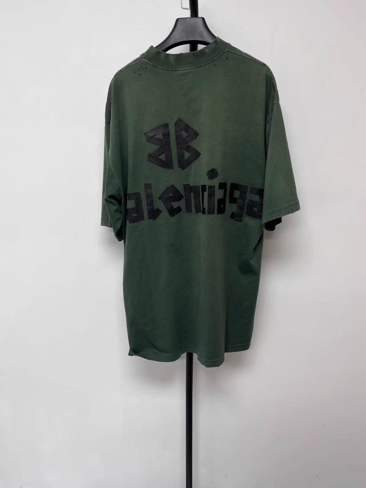 Balenciaga Balenciaga Green Logo Print Cotton T-Shirt S Size US S / EU 44-46 / 1 - 2 Thumbnail