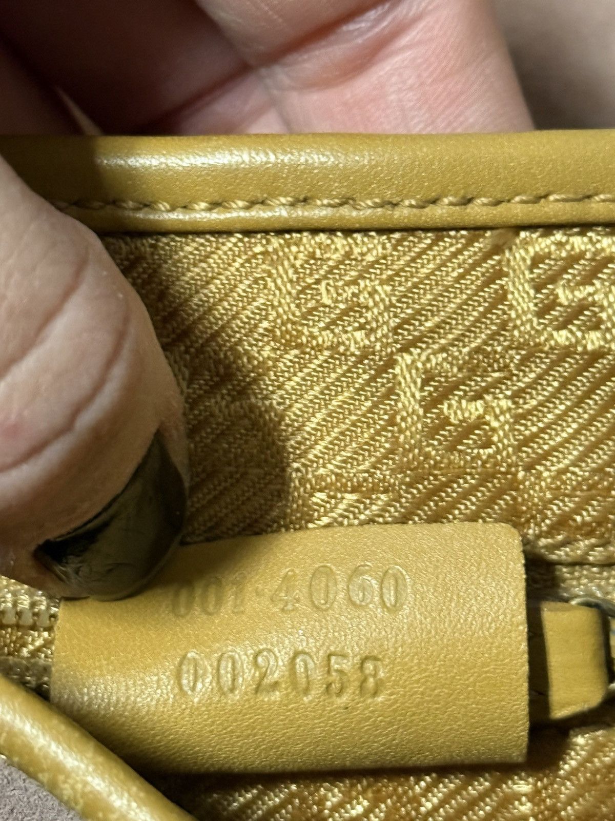 Gucci Gucci Jackie Vintage Handbag in Pink Suede with Bamboo Handl Size ONE SIZE - 13 Thumbnail