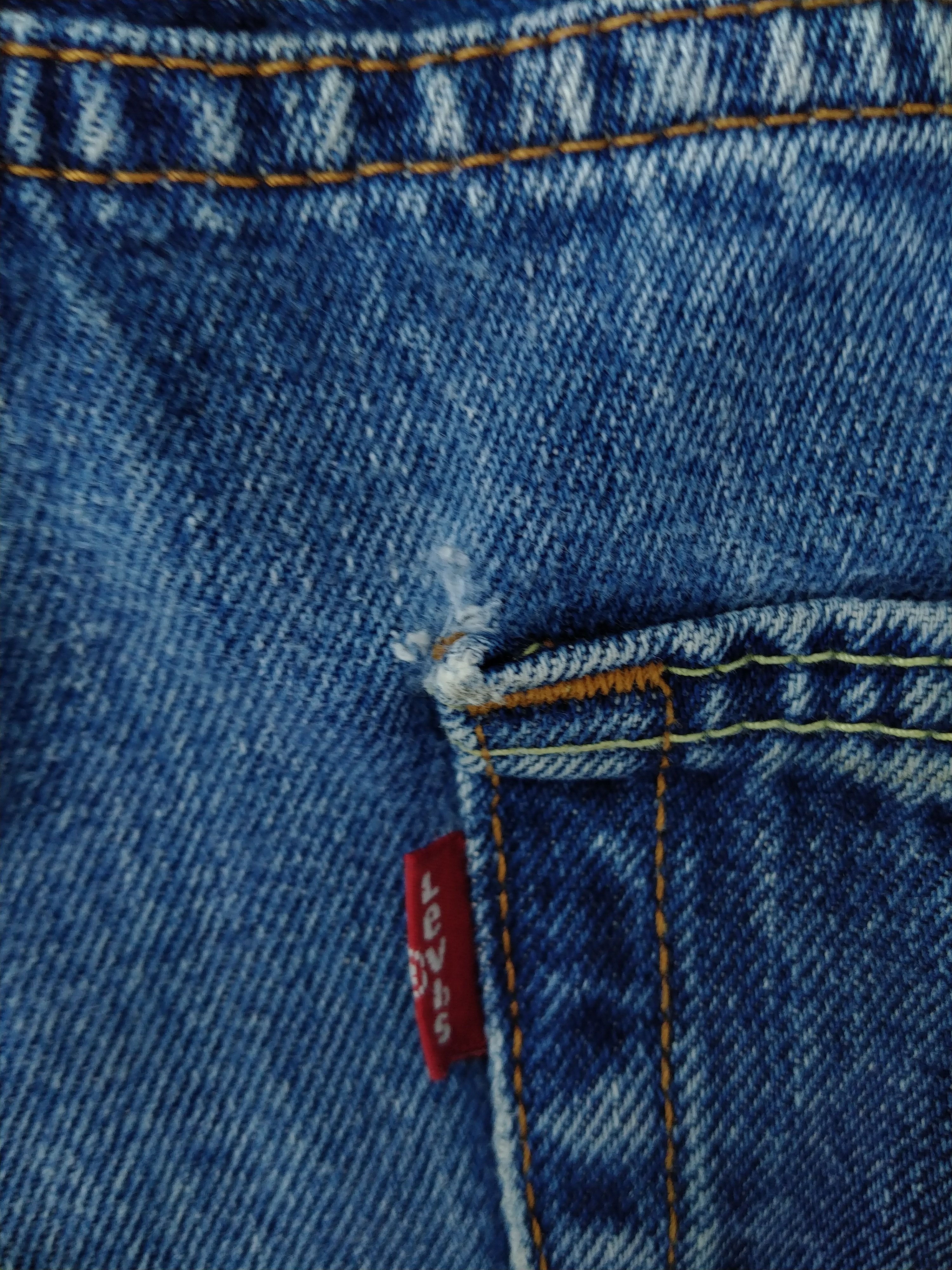 Levi's Vintage Levi's 560 Distressed Denim 38x30 -JN110 Size US 38 / EU 54 - 21 Thumbnail