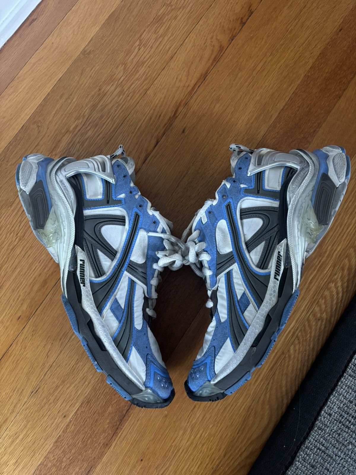 Balenciaga White and Blue Runners Size US 9.5 / EU 42-43 - 2 Thumbnail