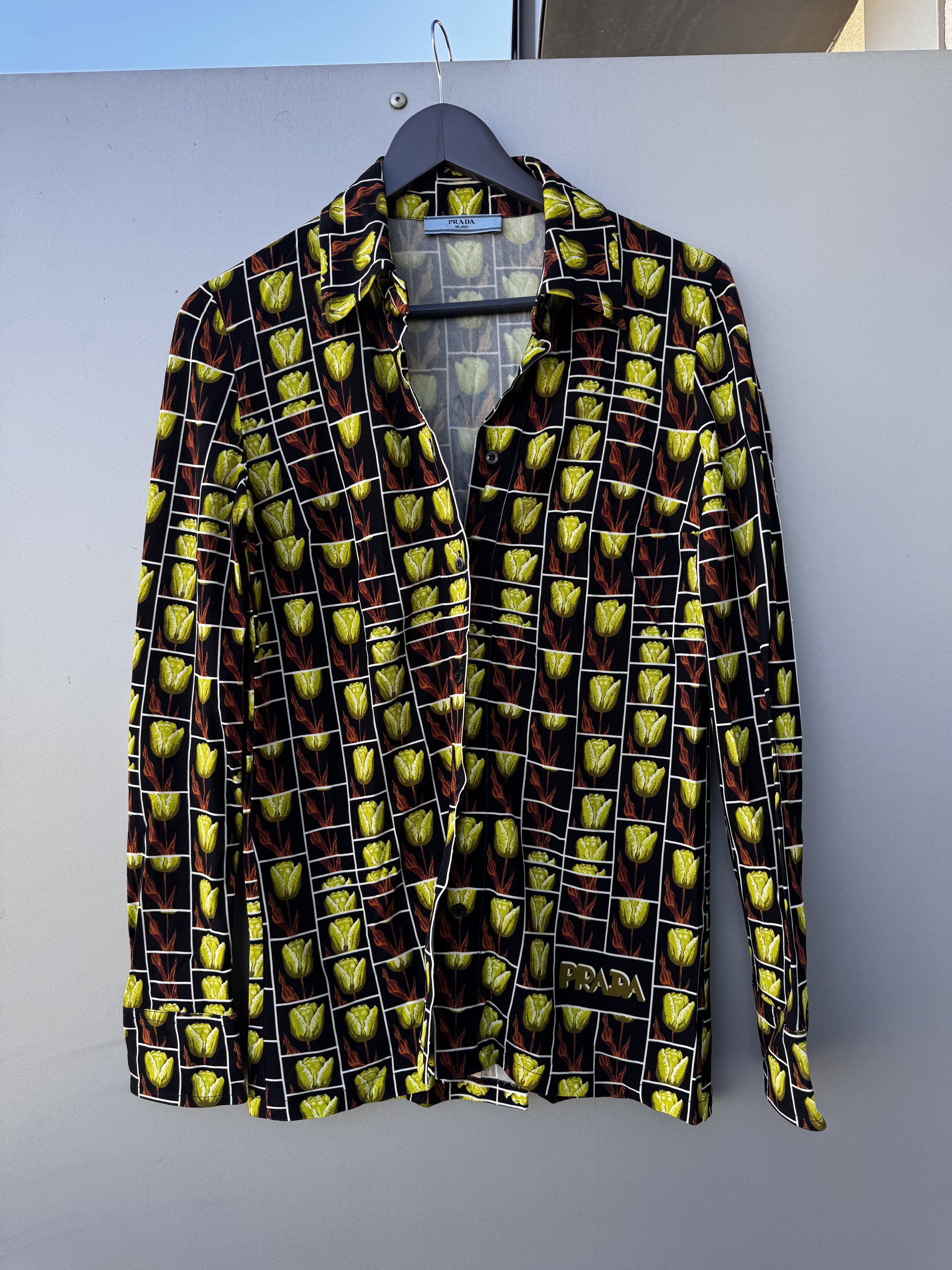 Prada Prada Tulip Shirt Size M / US 6-8 / IT 42-44 - 1 Thumbnail