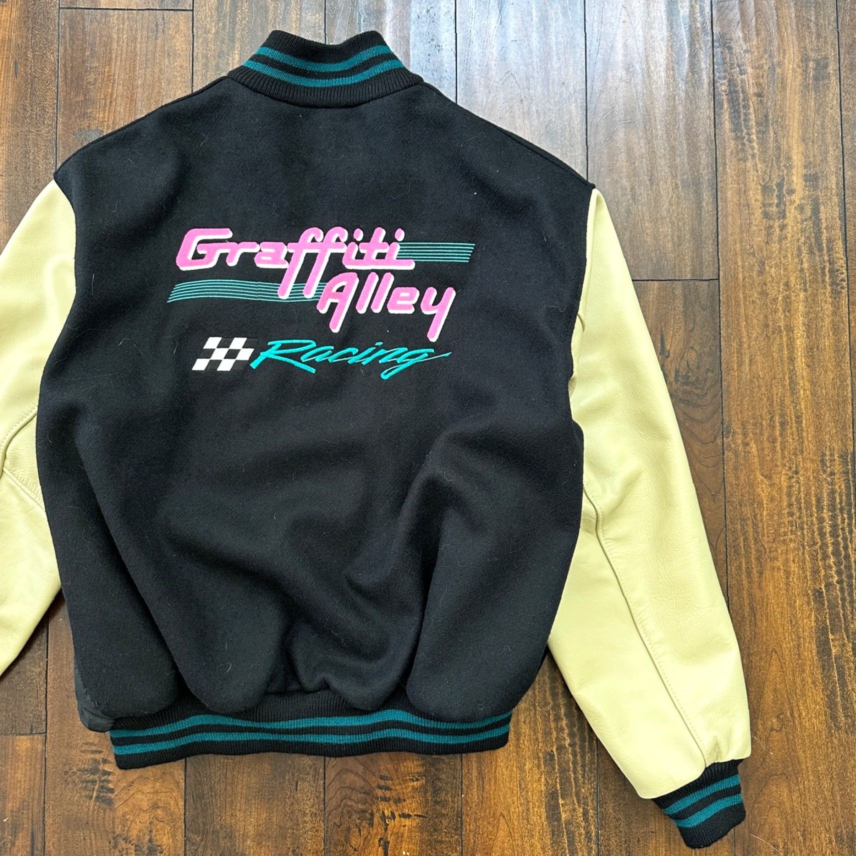 Vintage VTG Graffiti Alley Varsity Leather Letterman 70s Jacket 48 Portland Cars Racing Blue Wool Pattern Solid Men Jacket 80s Classic Preppy Varsity Mens Size US M / EU 48-50 / 2 - 2 Thumbnail