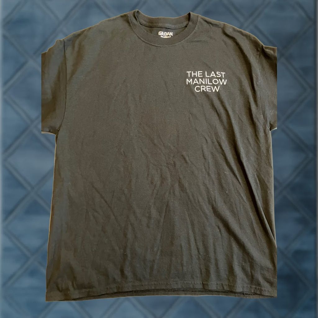 Gildan THE LAST MANILOW CREW Barry Manilow T Shirt Broadway Show RARE Size XL Size US XL / EU 56 / 4 - 1 Thumbnail