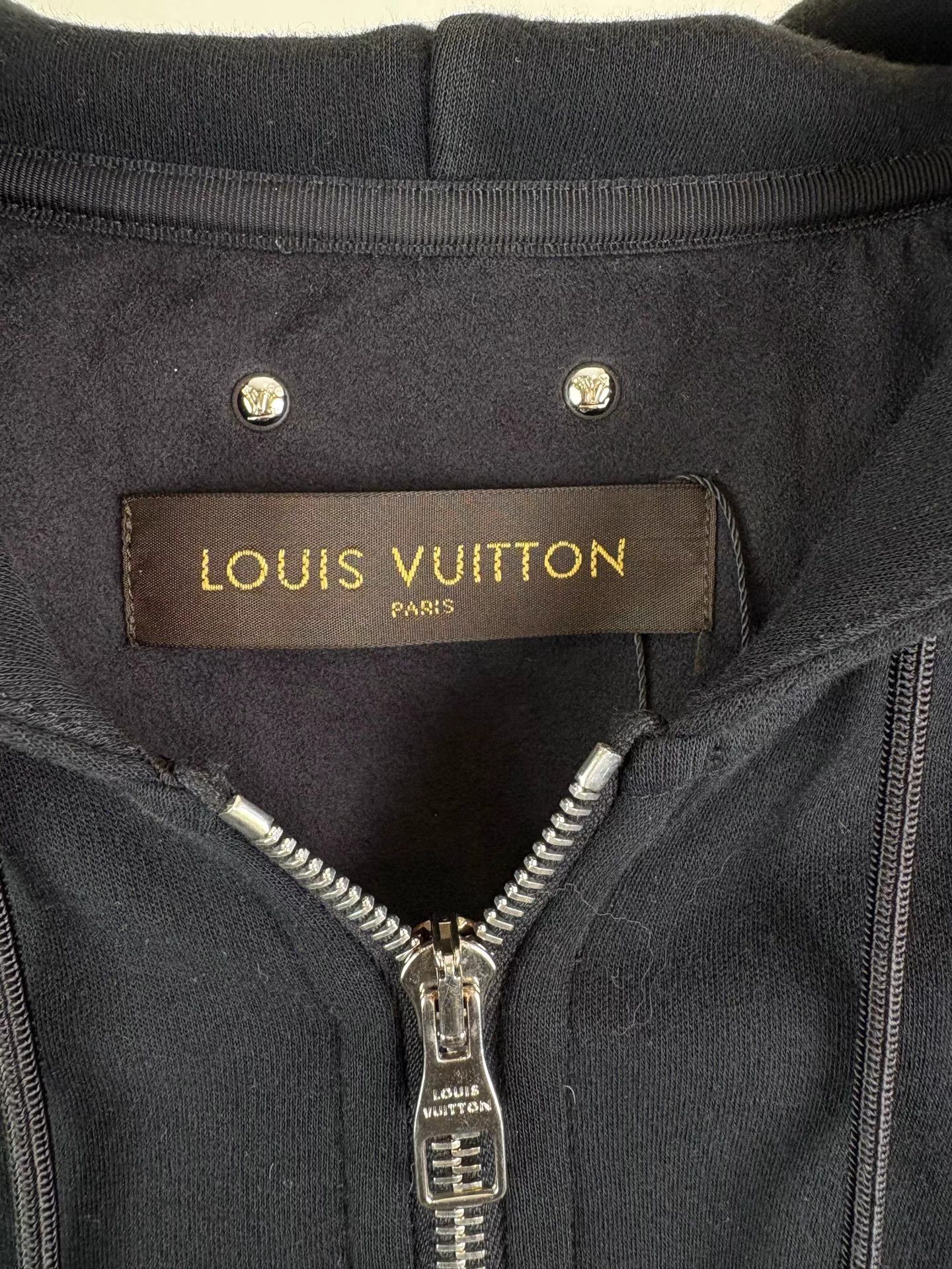 Louis Vuitton LOUIS VUITTON Black Zipper Jacket K1 Size US XXL / EU 58 / 5 - 3 Thumbnail