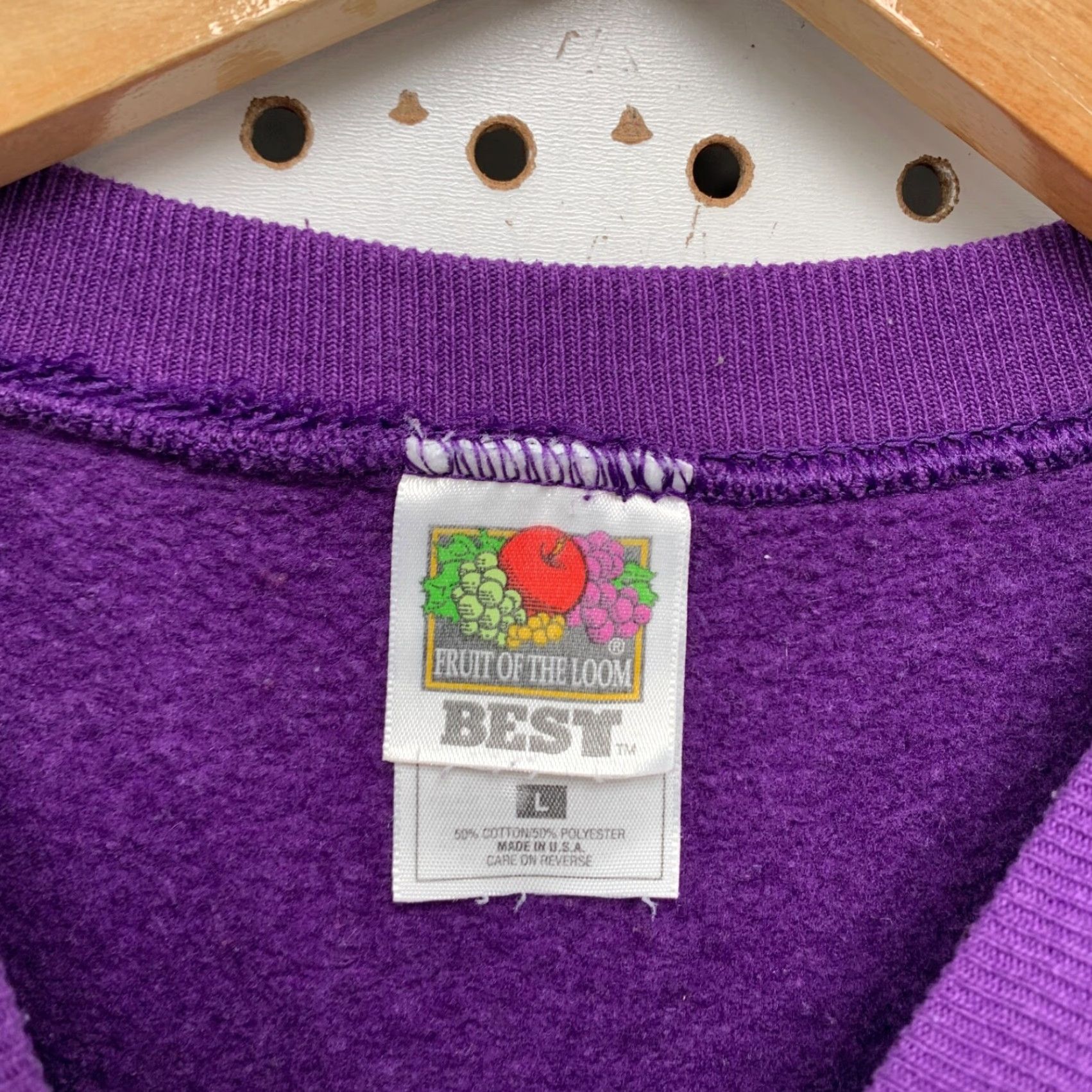 Fruit Of The Loom VINTAGE Fruit of the Loom Graphic Print Crewneck Sweatshirt Adult Large Purple 90s USA Mens Size US L / EU 52-54 / 3 - 3 Thumbnail