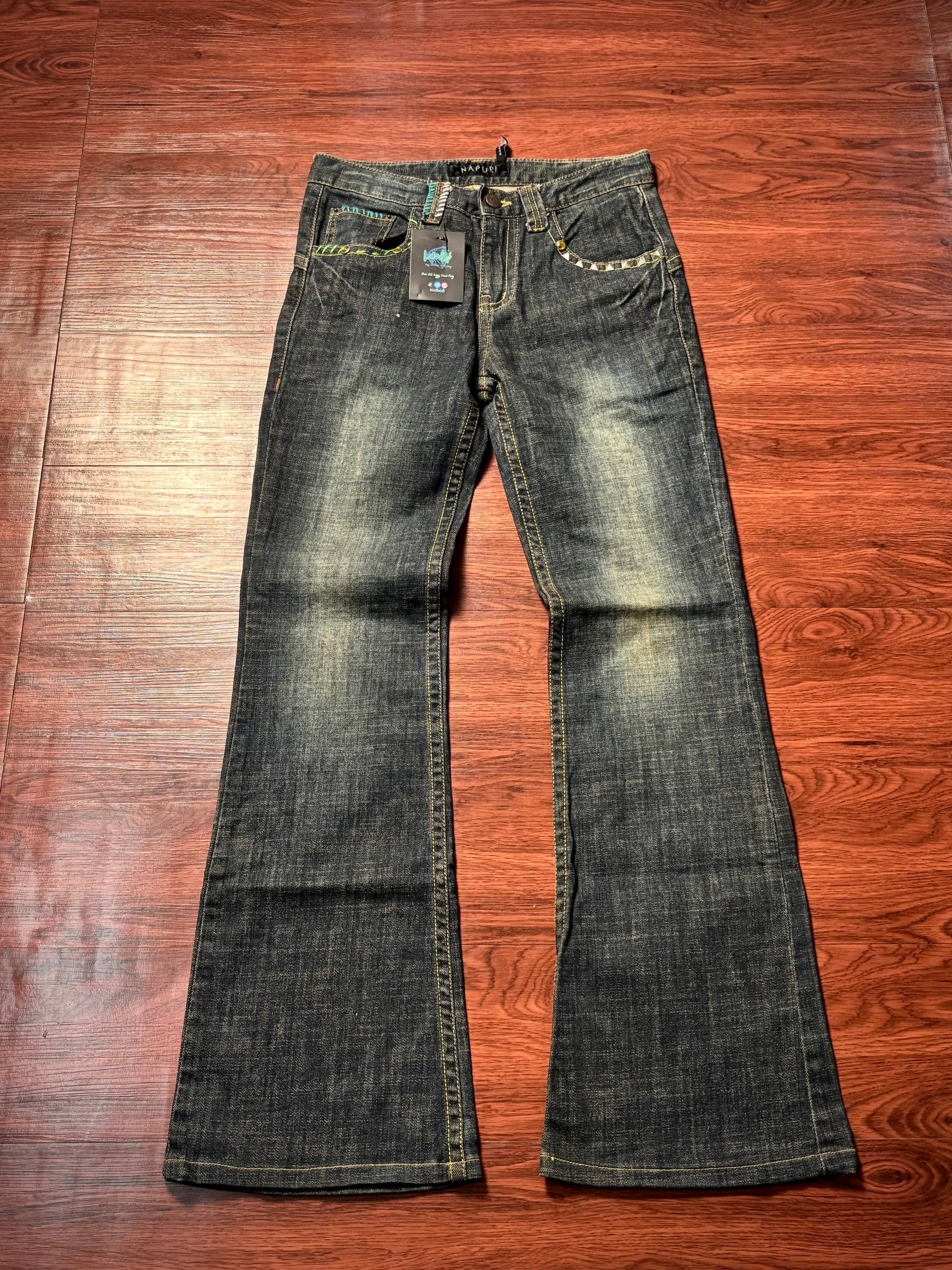 Issey Miyake Vintage 00s Napuri Jeans Dragon Patch Hit Flare Denim Pants Size 28" / US 6 / IT 42 - 3 Thumbnail