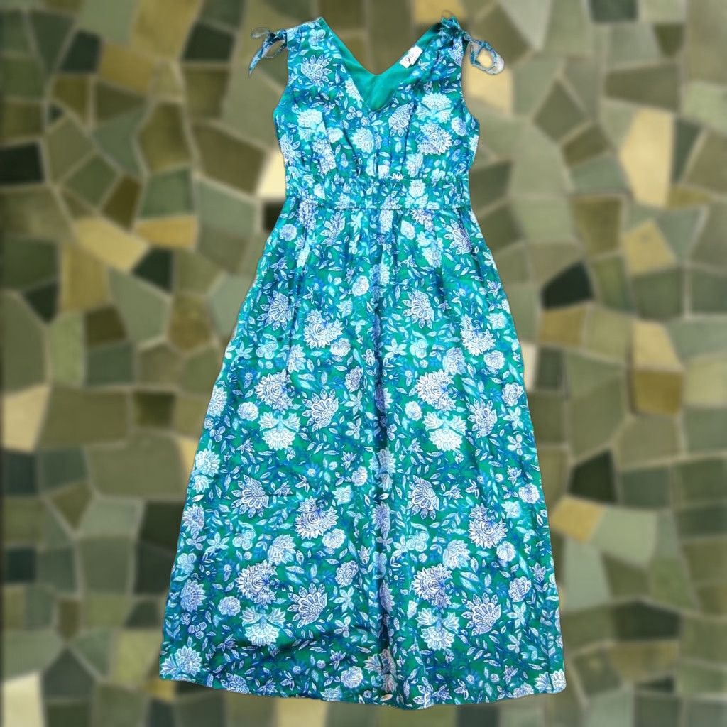 Vintage Japna 100% Rayon Green Blue White Floral V-Neck Long Maxi Sun Dress Small Womens Size S / US 4 / IT 40 - 1 Thumbnail