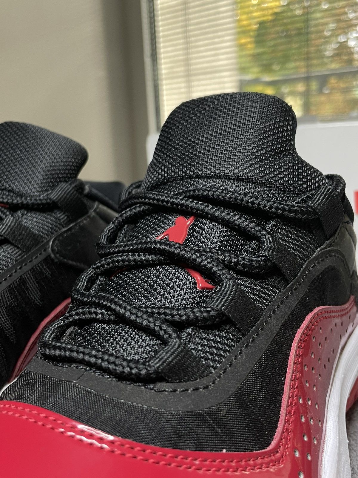 Jordan Brand × Nike Sneakers Air Jordan 11 CMFT Low Size US 5.5 / IT 35.5 - 7 Thumbnail