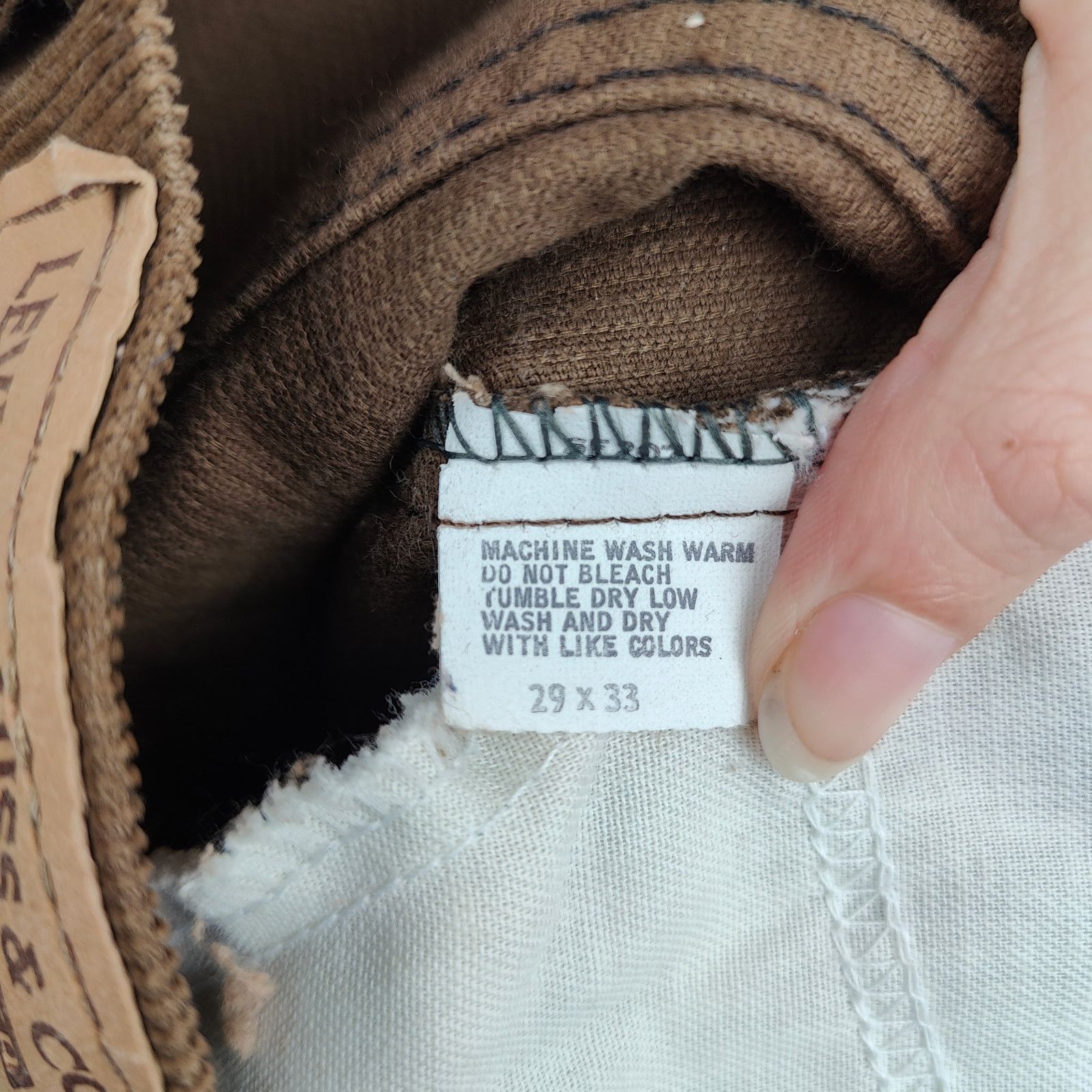 Levi's Vintage Levi's 517 Corduroy Jeans Mens 29x33 Brown Bootcut Size US 29 - 7 Thumbnail