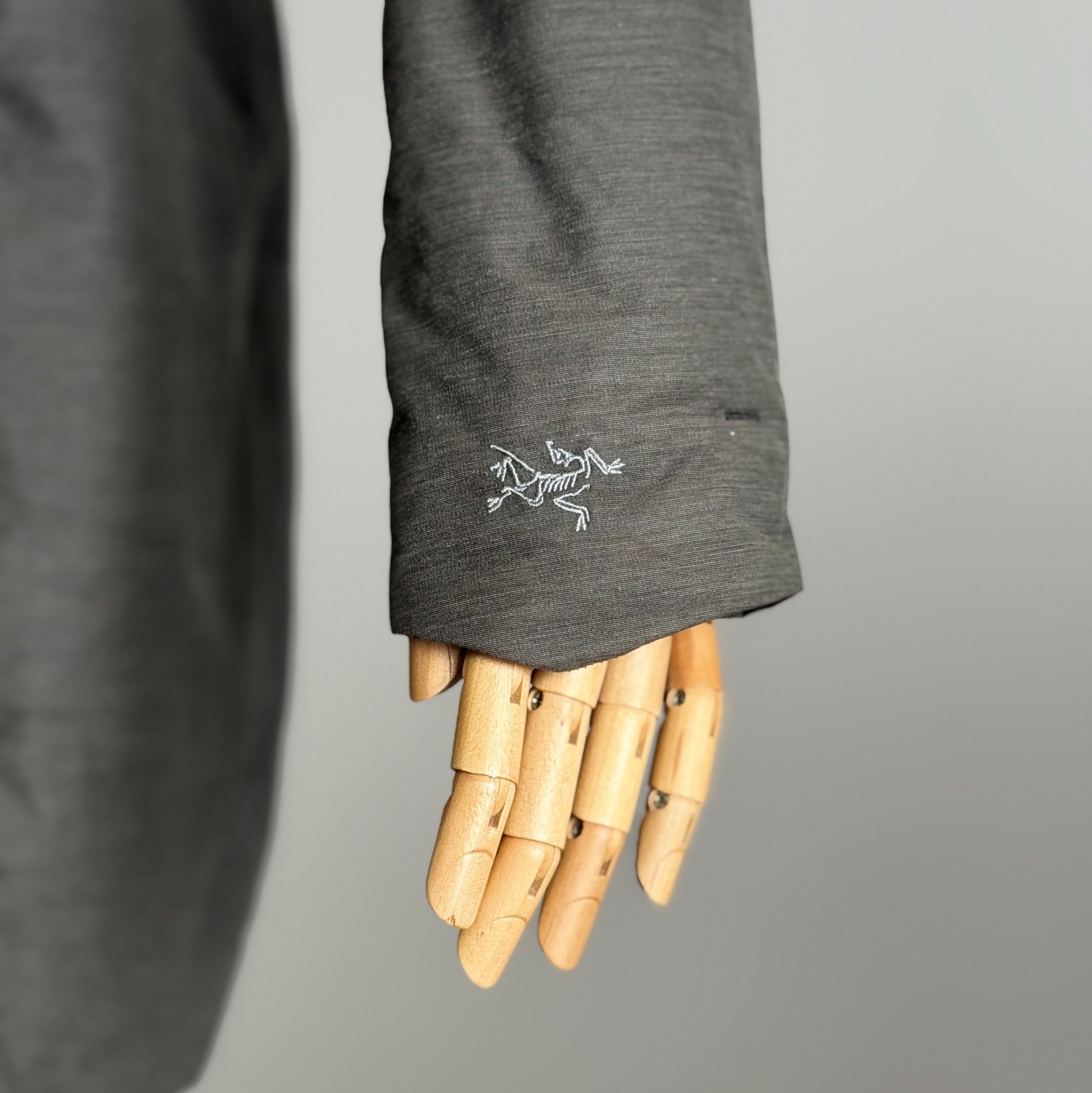 Arc'teryx ARC'TERYX Darrah Coat Puffer Parka Long Jacket Size M Casual Size M / US 6-8 / IT 42-44 - 7 Thumbnail