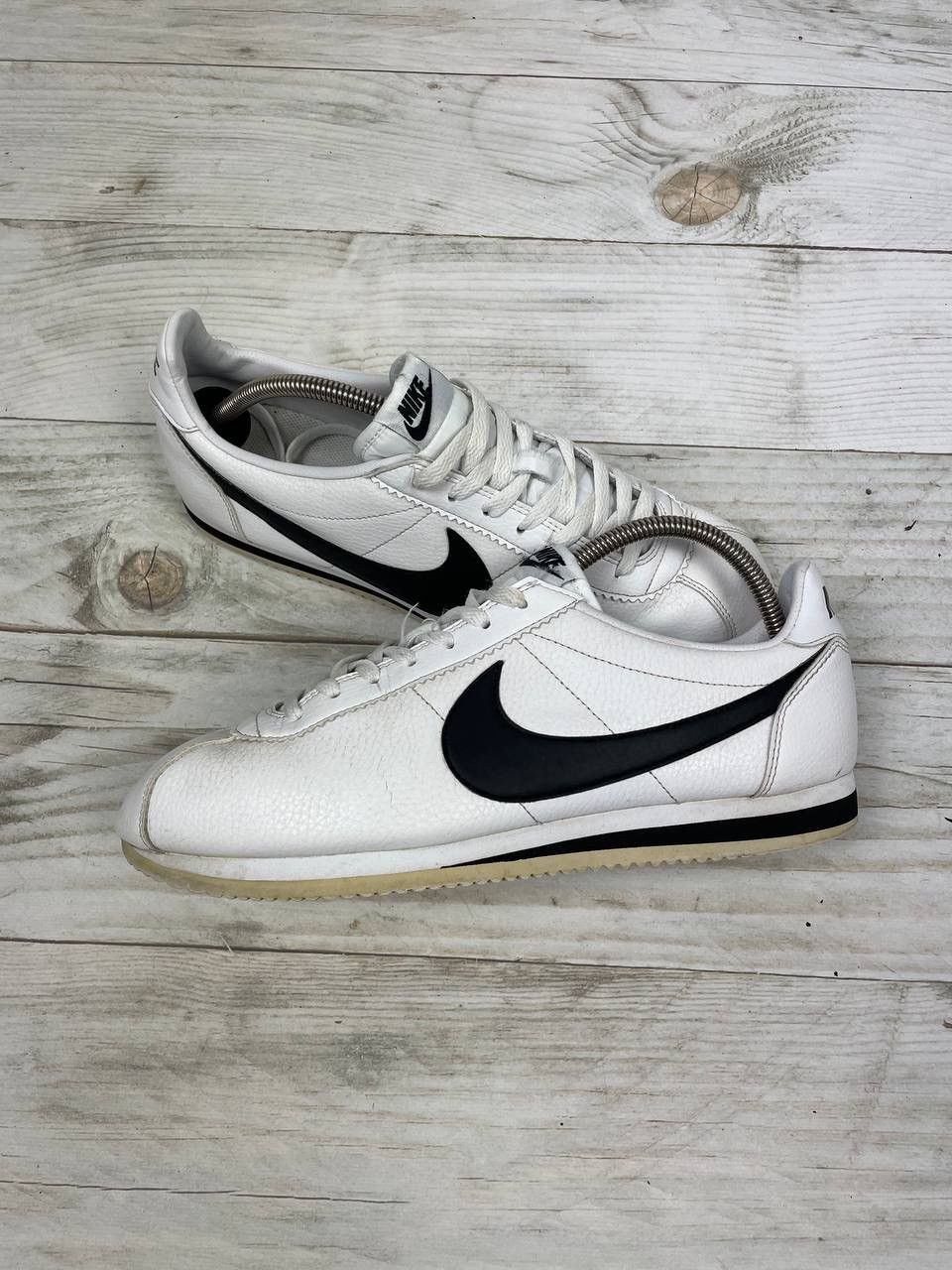 Classic leather cortez clearance