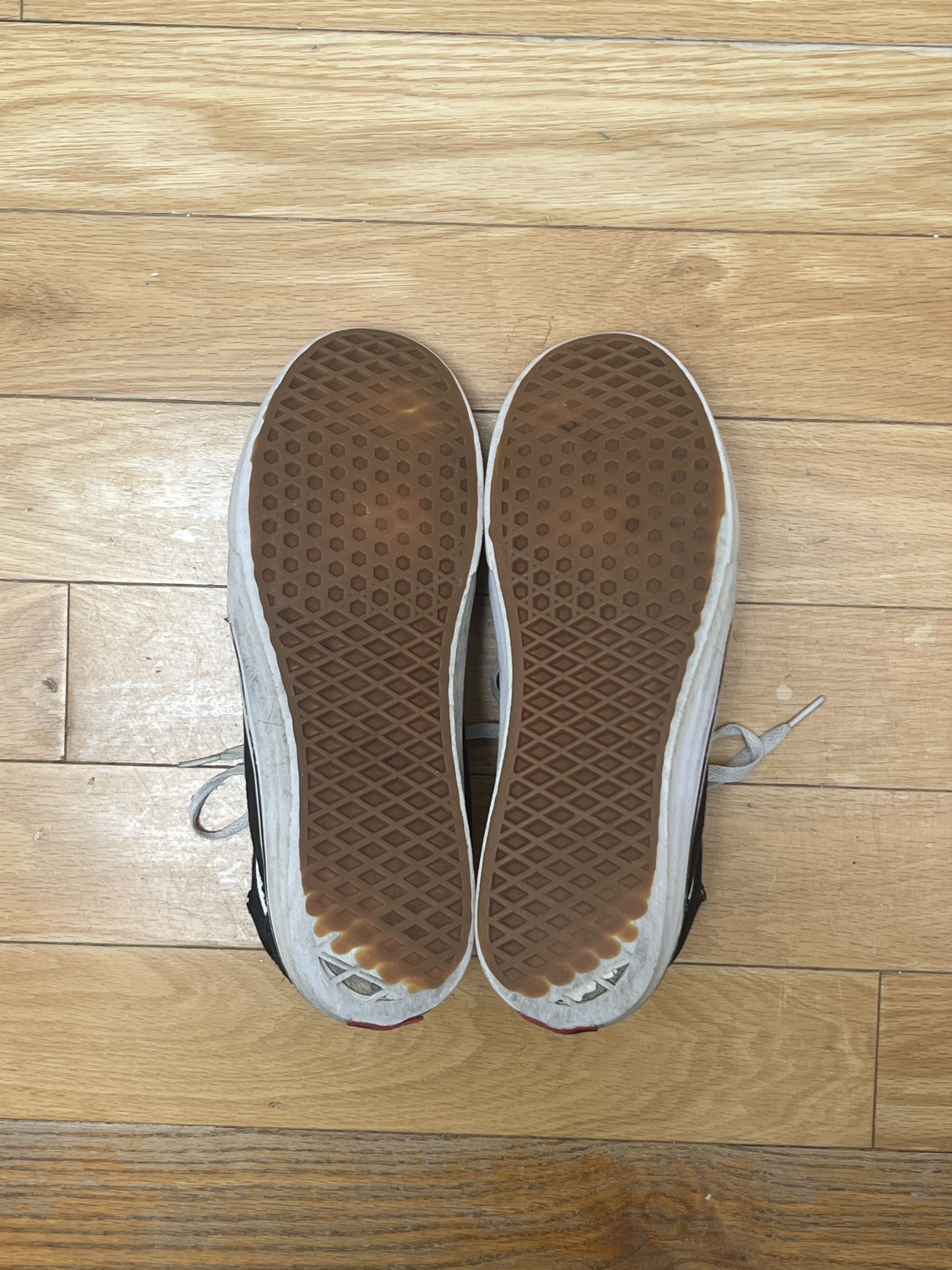 Vans Two Pairs VANS Old Skools US10.5 and 10 Size US 10 / EU 43 - 4 Thumbnail