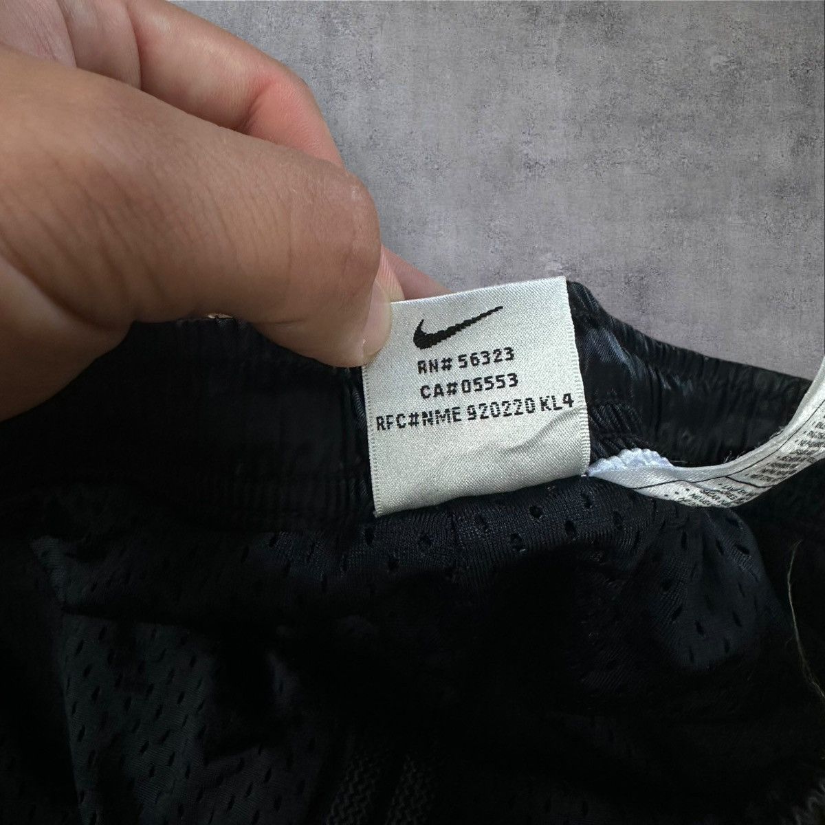 Nike × Vintage Vintage 90s Nike Nylon Sweatpants Kill Bill style Y2K S-M sz Size US 30 / EU 46 - 6 Thumbnail