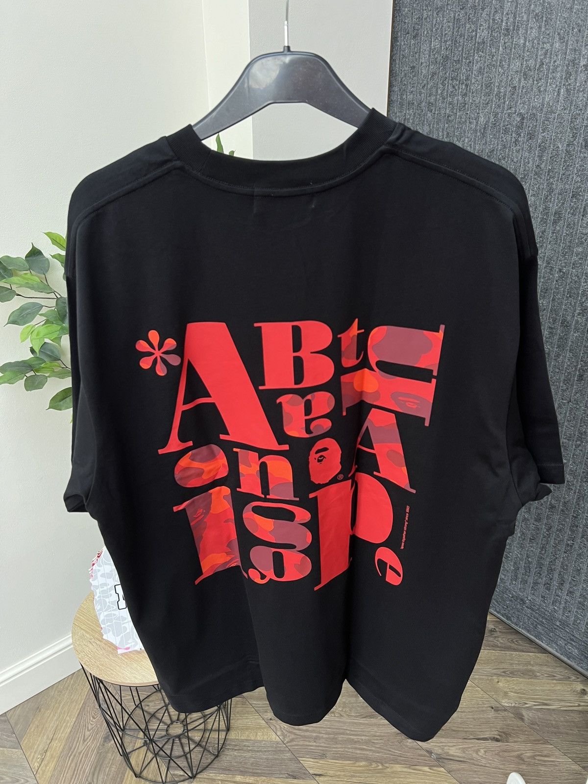 Bape Bape Text Graphic Tee Size US L / EU 52-54 / 3 - 13 Thumbnail