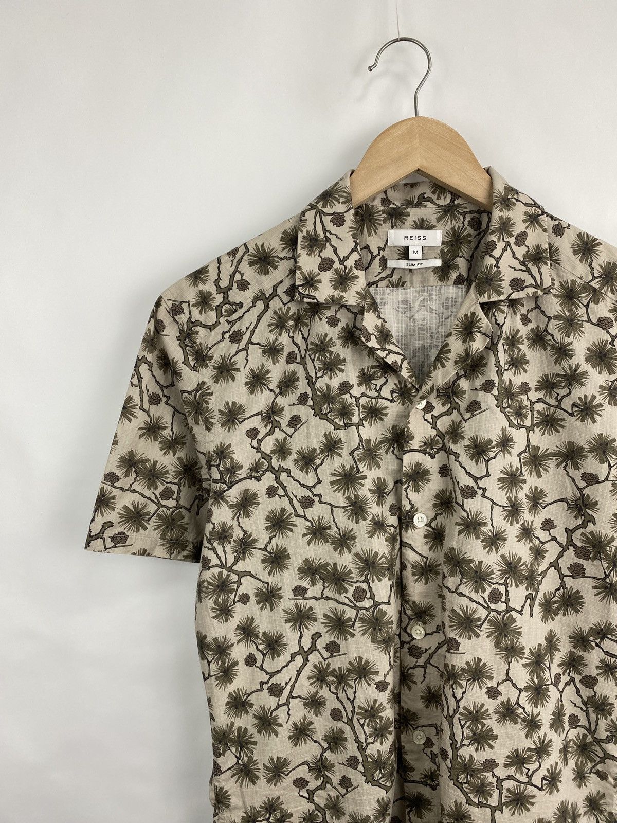 Reiss Reiss Luxury Hawaiian Button Up Shirt Size US M / EU 48-50 / 2 - 2 Thumbnail