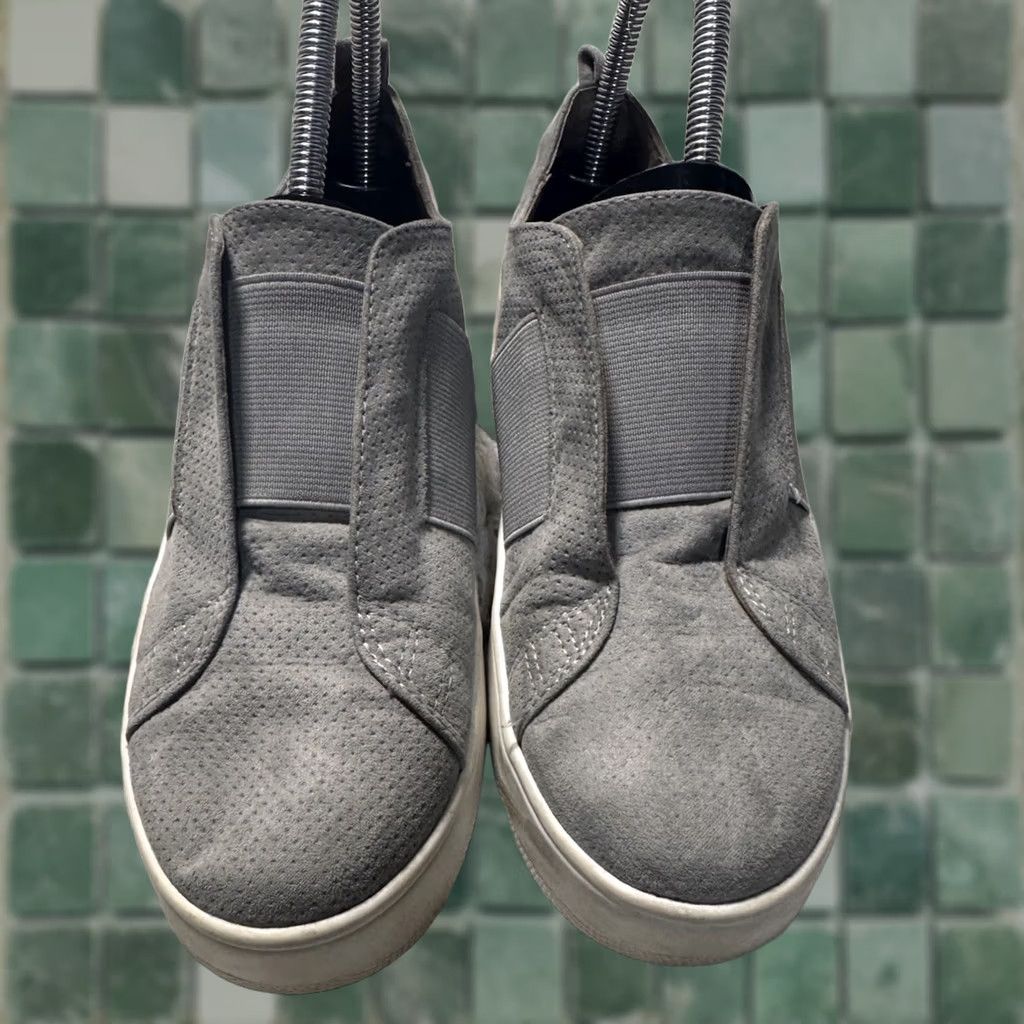 Steve Madden STEVE MADDEN Brad Sneaker Women's Size 8 Gray Size US 8 / IT 38 - 1 Thumbnail