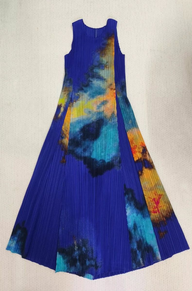 Issey Miyake Issey Miyake PP Pleated Starry Dress- dmc Size US 30 / EU 46 - 1 Thumbnail