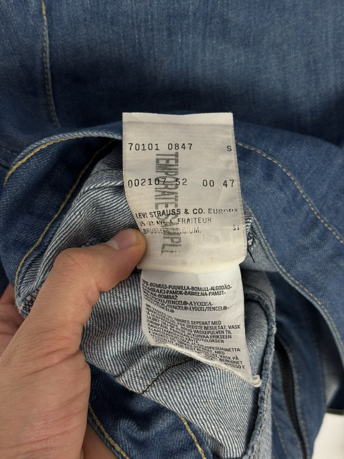 Levi's Levi’s Engineered Cropped Denim Chest Pocket Jacket Size S / US 4 / IT 40 - 14 Thumbnail