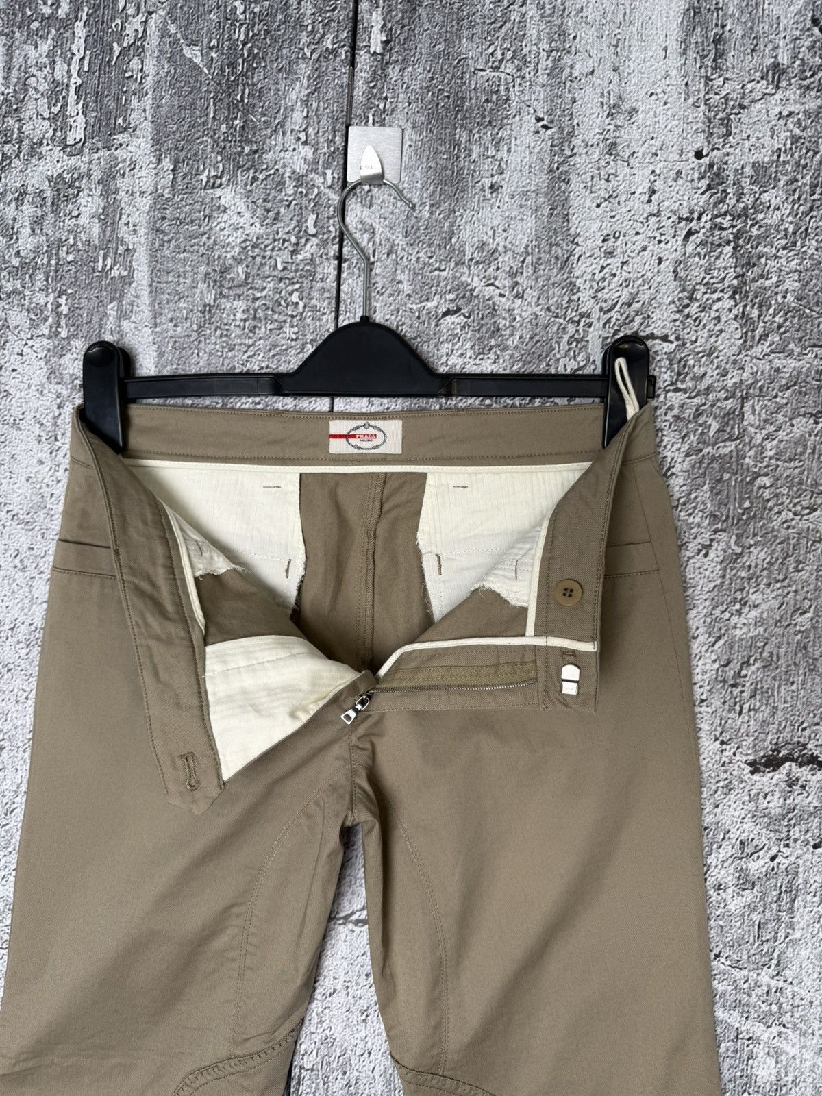 Prada Prada Milano Rare Technical Pants Reinforced Knees Zip Ankle Size 27" / US 4 / IT 40 - 6 Thumbnail