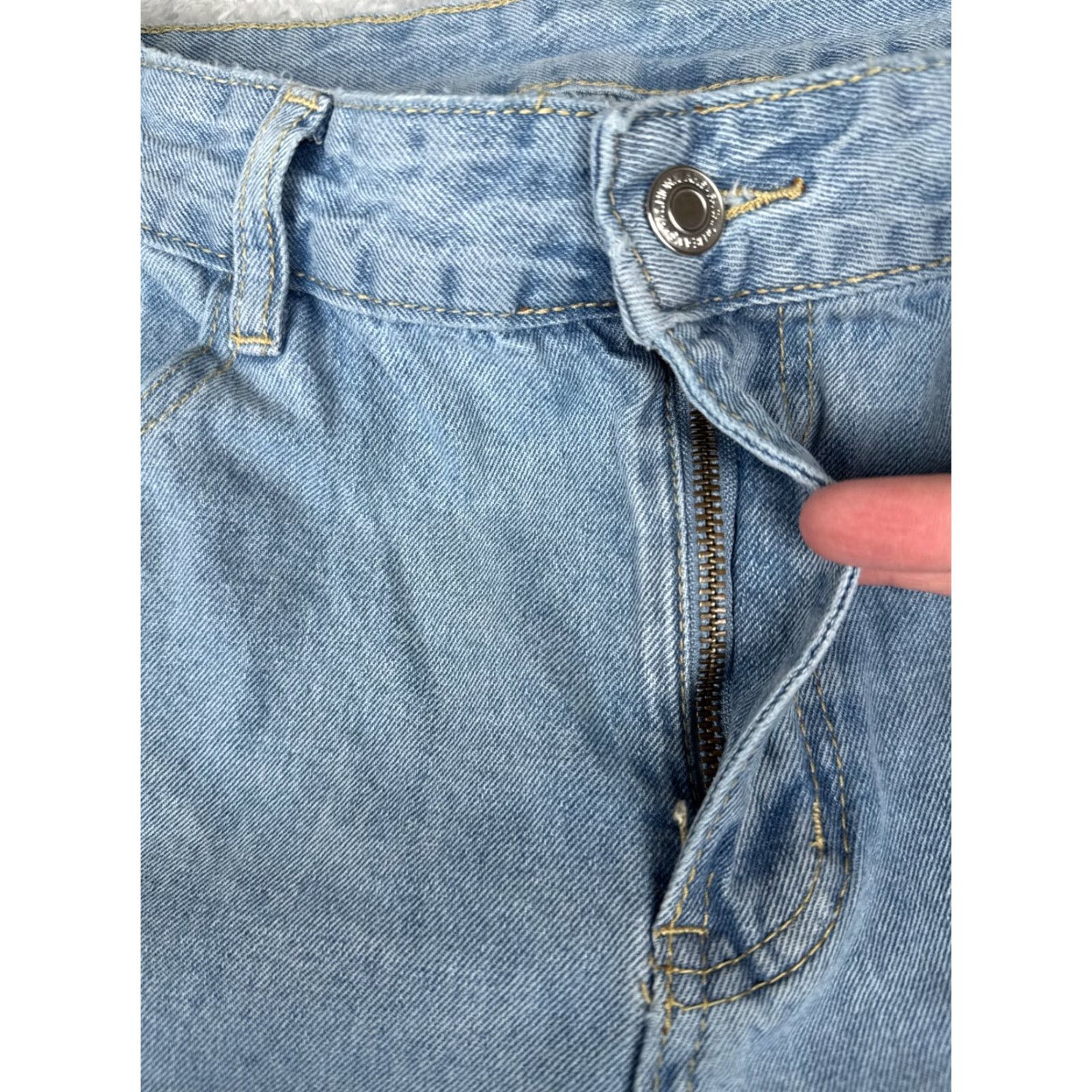 Shein SheIn Jeans Womens 8 Blue Denim Wide-Leg High Rise Cotton Blend Light Wash 28x30 Jeans Womens 8 Blue Denim Light Wash 90s Retro Wide-Leg Mens? Size 30" / US 8 / IT 44 - 5 Thumbnail