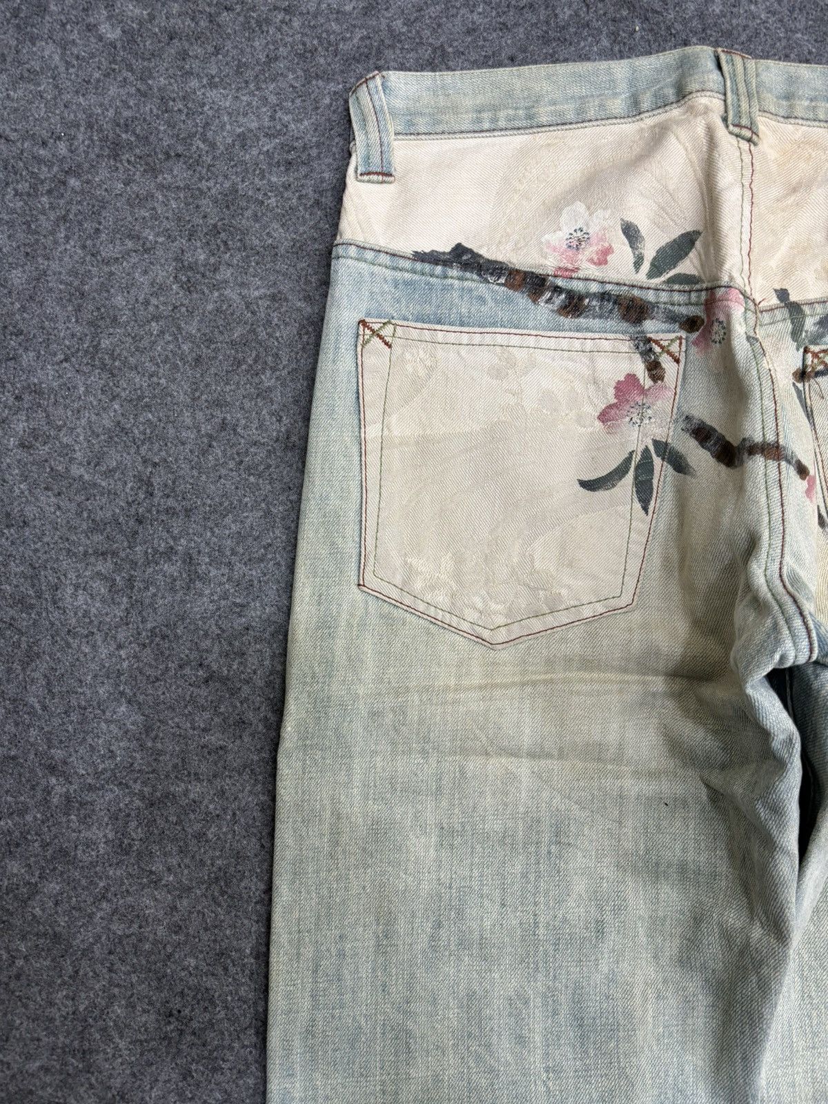 Japanese Brand 💥Denim Art💥ZEN Kyoto Style Japan Faded Floral Denim F569 Size US 30 / EU 46 - 13 Thumbnail