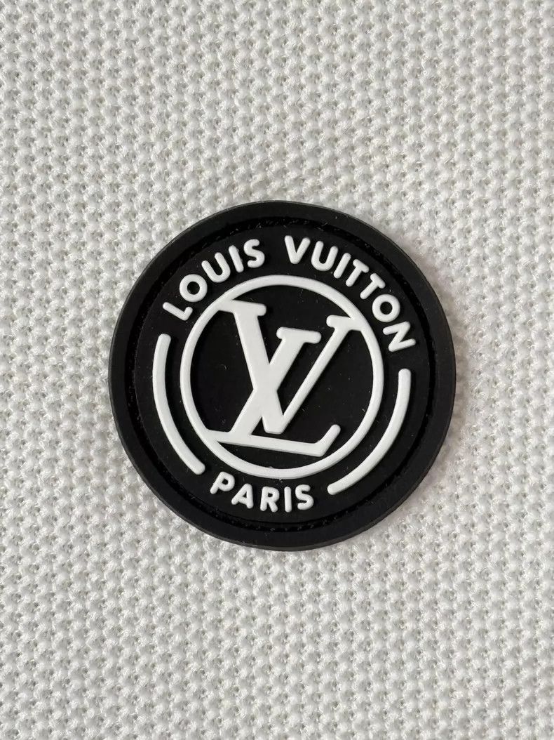 Louis Vuitton LOUIS VUITTON White Polo shirt Size US XS / EU 42 / 0 - 4 Thumbnail