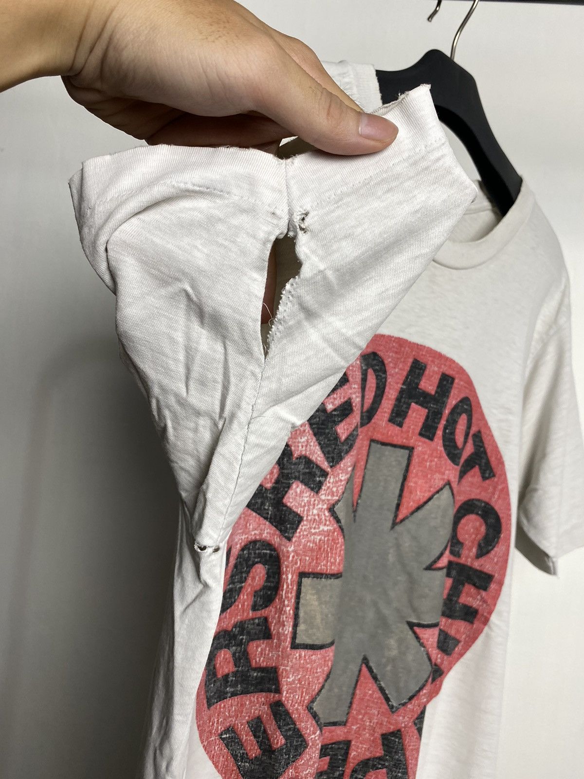 Band Tees × Vintage RARE 90s Red Hot Chili Peppers Tshirt Size US M / EU 48-50 / 2 - 3 Thumbnail