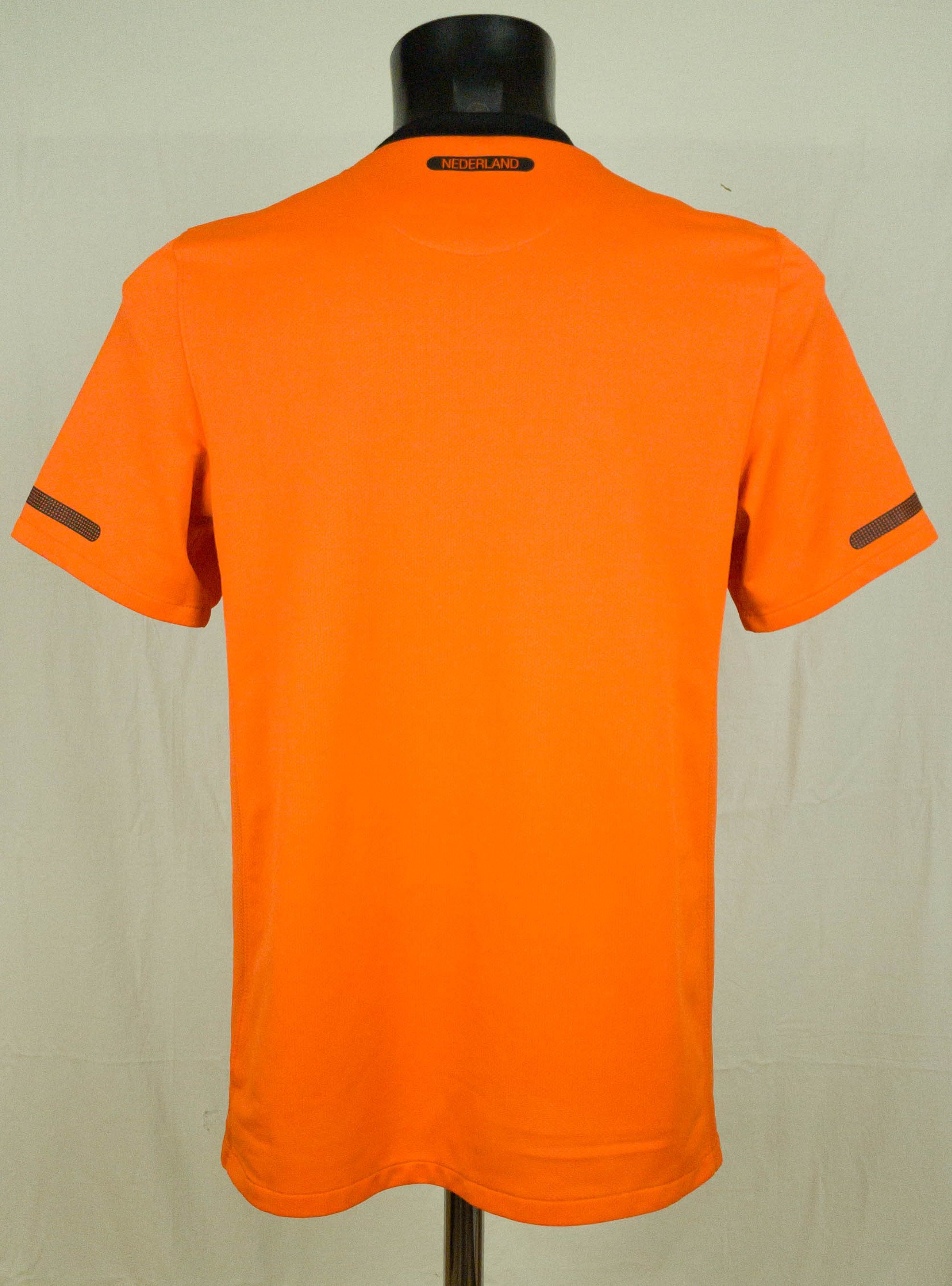 Nike -- NETHERLANDS FOOTBALL SHIRT 2011/2012 NIKE SIZE S - Size US S / EU 44-46 / 1 - 2 Thumbnail