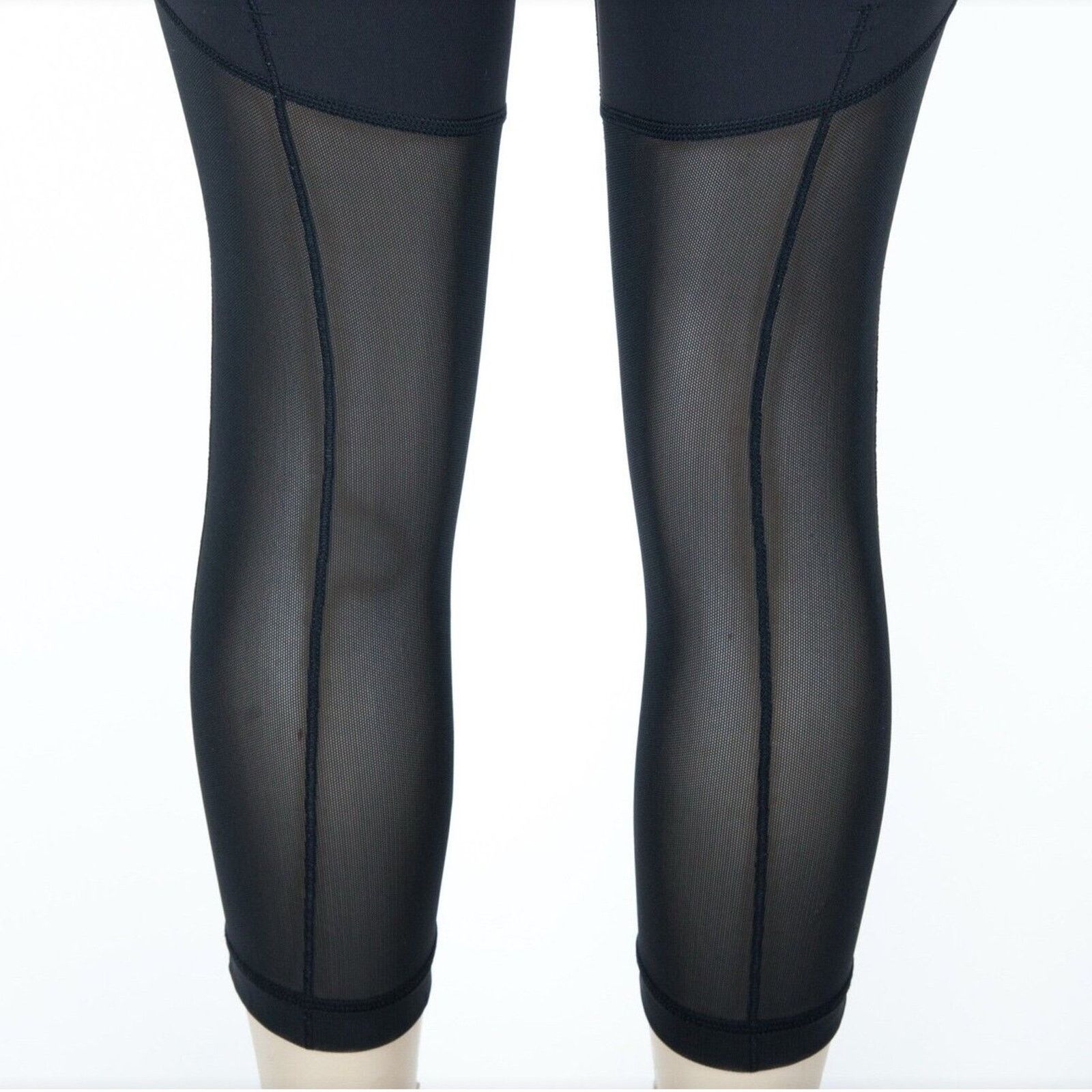 Lululemon RARE Lululemon Cropped Leggings with Mesh Back Size 27" / US 4 / IT 40 - 4 Thumbnail