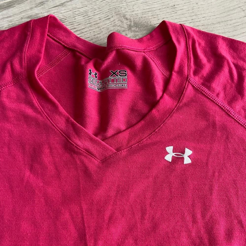 Under Armour Under Armour Women's V-Neck Short Sleeve Shirt - Pink Size XS / US 0-2 / IT 36-38 - 2 Thumbnail