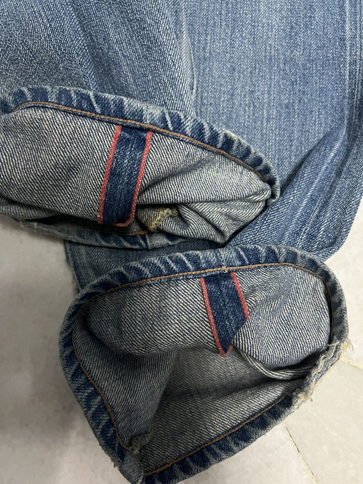 Levi's × Levi's Vintage Clothing VINTAGE LEVIS RED BUTTON NO.7 SELVEDGE DISTRESS JEAN Size US 30 / EU 46 - 21 Thumbnail