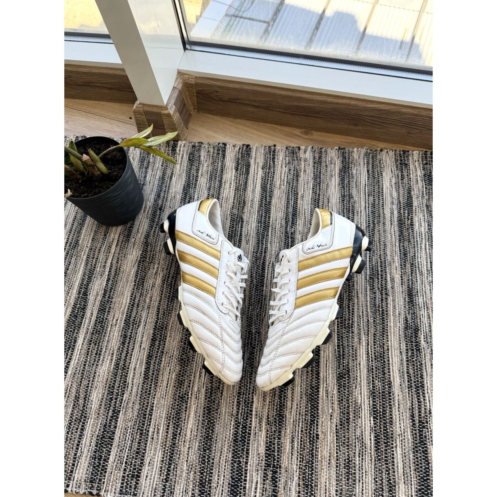 Adidas ADIDAS Adinova Football Boots Shirt Mens 43 US 9 White-Gold 2009 TRX HG FG Soccer Boots Pro Rare Boots Size US 9 / EU 42 - 2 Thumbnail