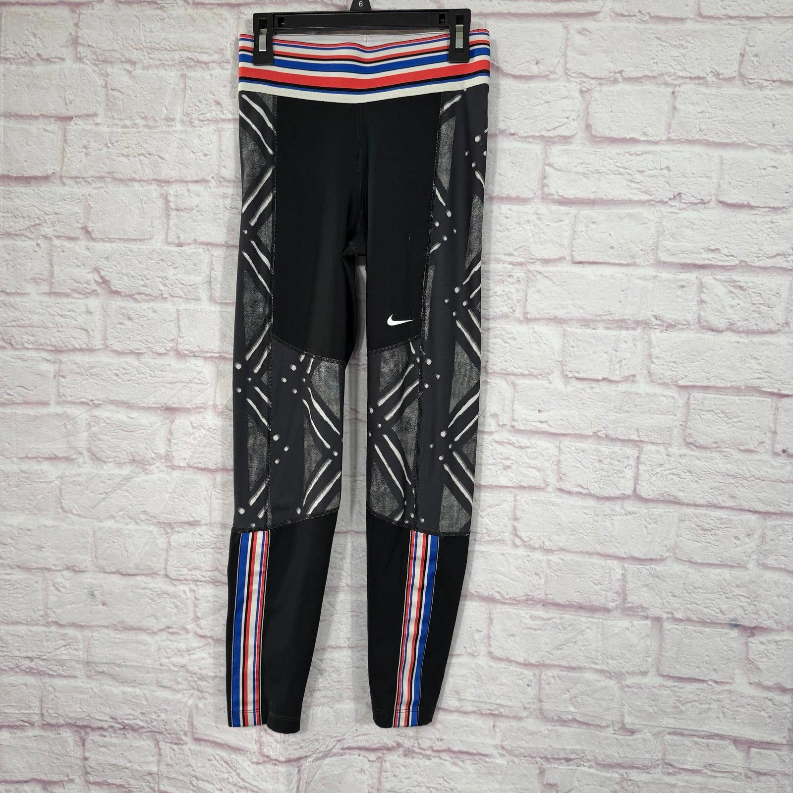 Nike Nike Pro Dri-FIT Women's Small Leggings Size 28" / US 6 / IT 42 - 1 Thumbnail