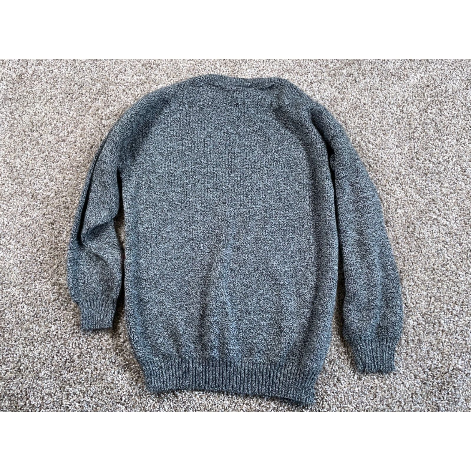 Vintage VINTAGE Diamond Pattern Sweater Mens Adult Medium Gray Lightweight Knit England 90s Preppy Pullover Knit Top Size US M / EU 48-50 / 2 - 3 Thumbnail