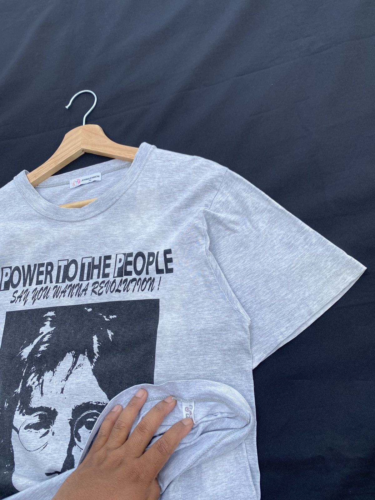Band Tees Vtg John Lennon Power to People Say You Want Revulation Tee Size US S / EU 44-46 / 1 - 8 Thumbnail