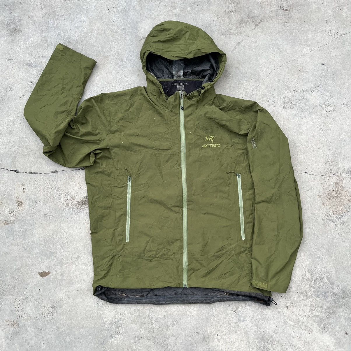 Arc'teryx Arc’teryx Beta SL Olive Gore-Tex Paclite Shell Gorpcore | Grailed